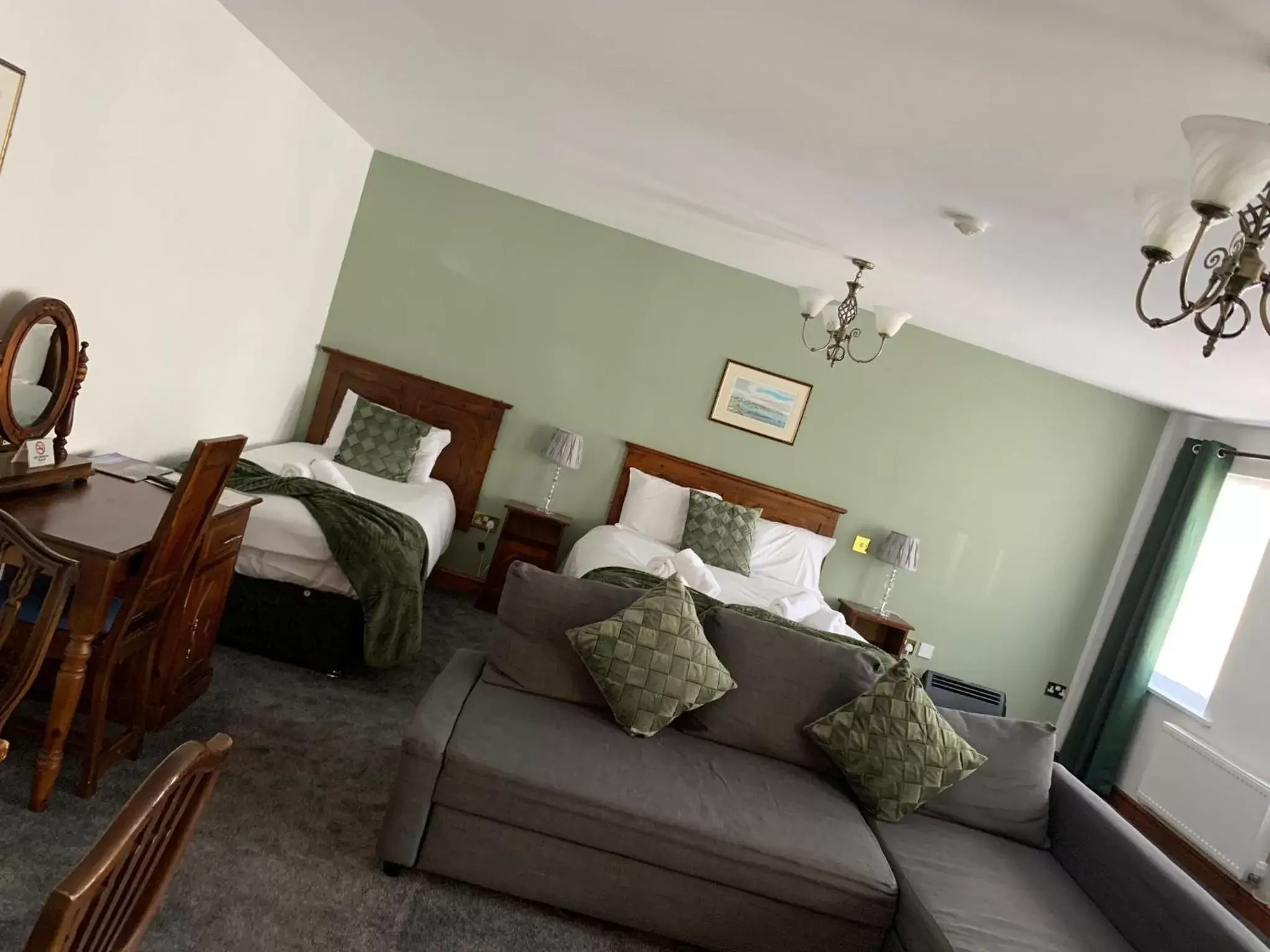 Standard Apartment in The Bull Hotel Standard Apartment in The Bull Hotel