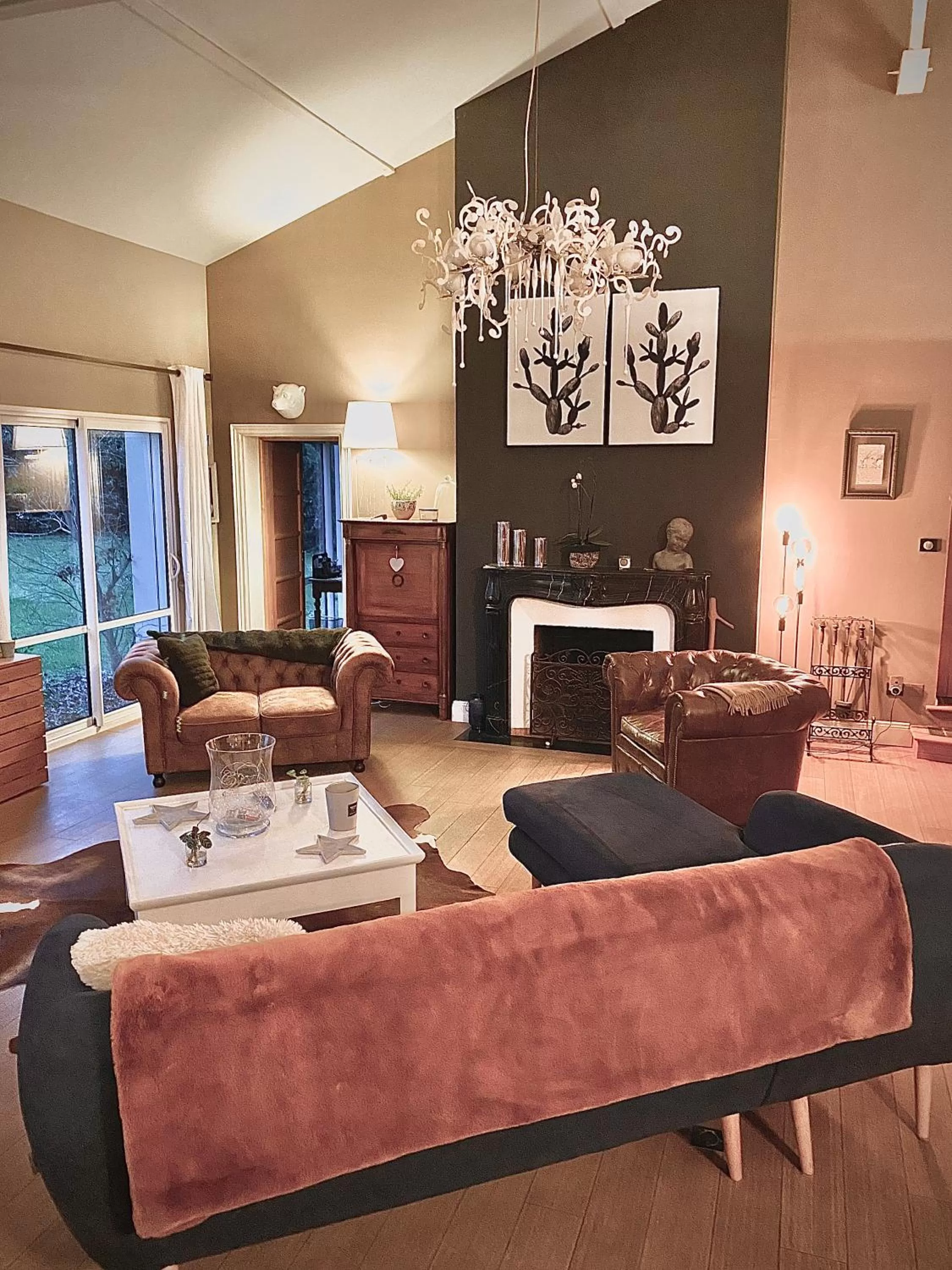 Living room, Seating Area in Le Temps des Hôtes