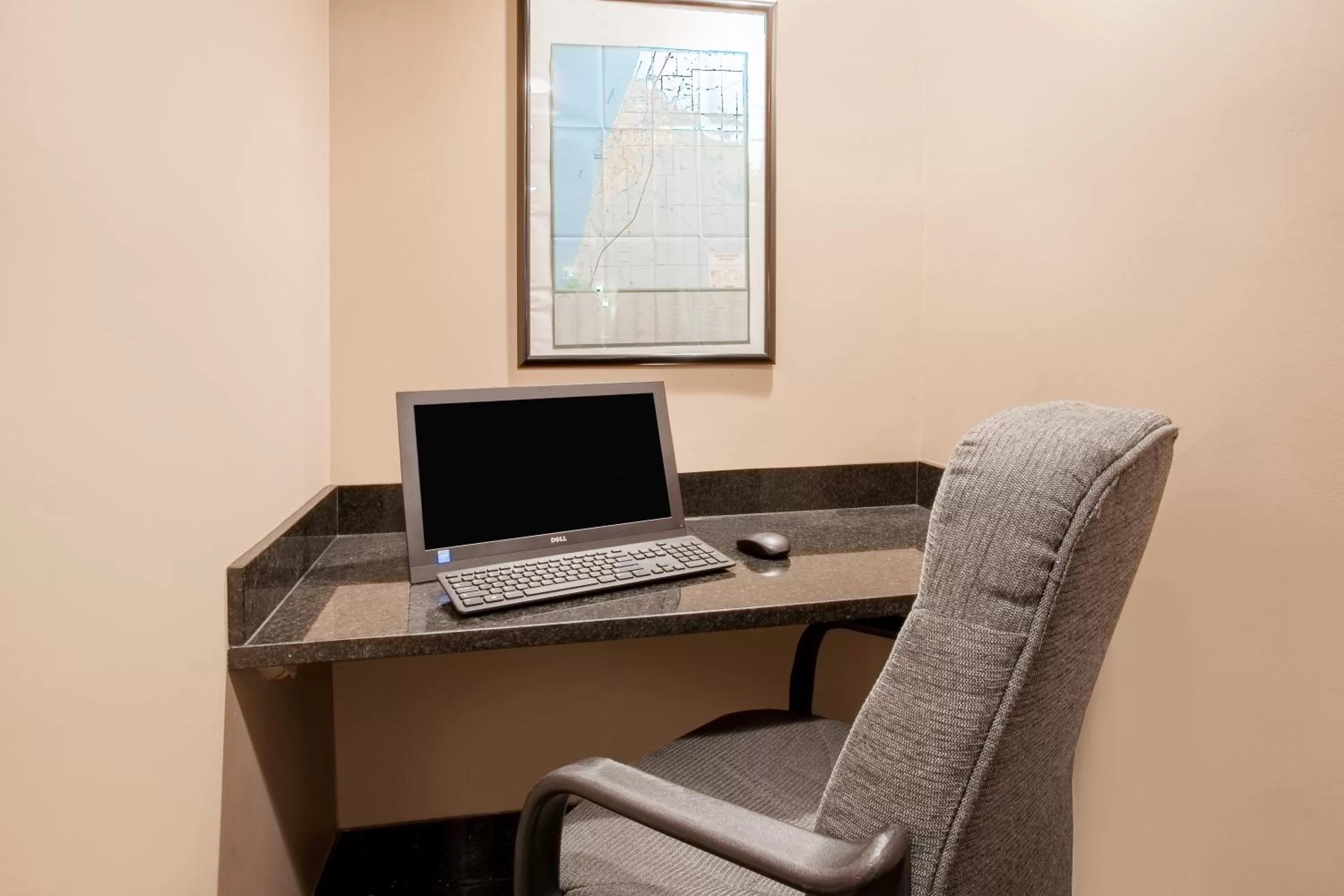 Area and facilities in Baymont by Wyndham South Haven