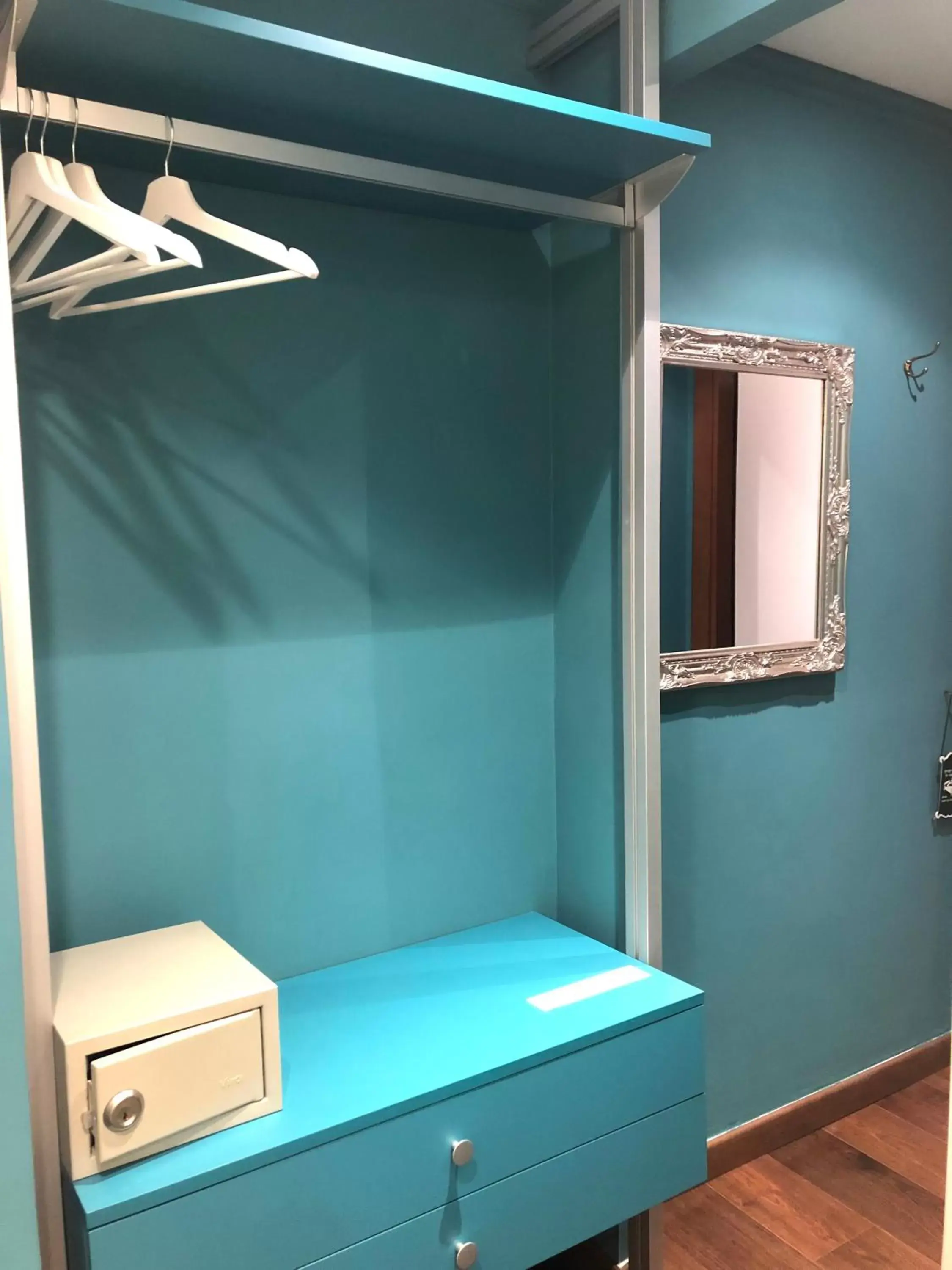 Small Single Room in Antica Locanda Leonardo Small Single Room in Antica Locanda Leonardo