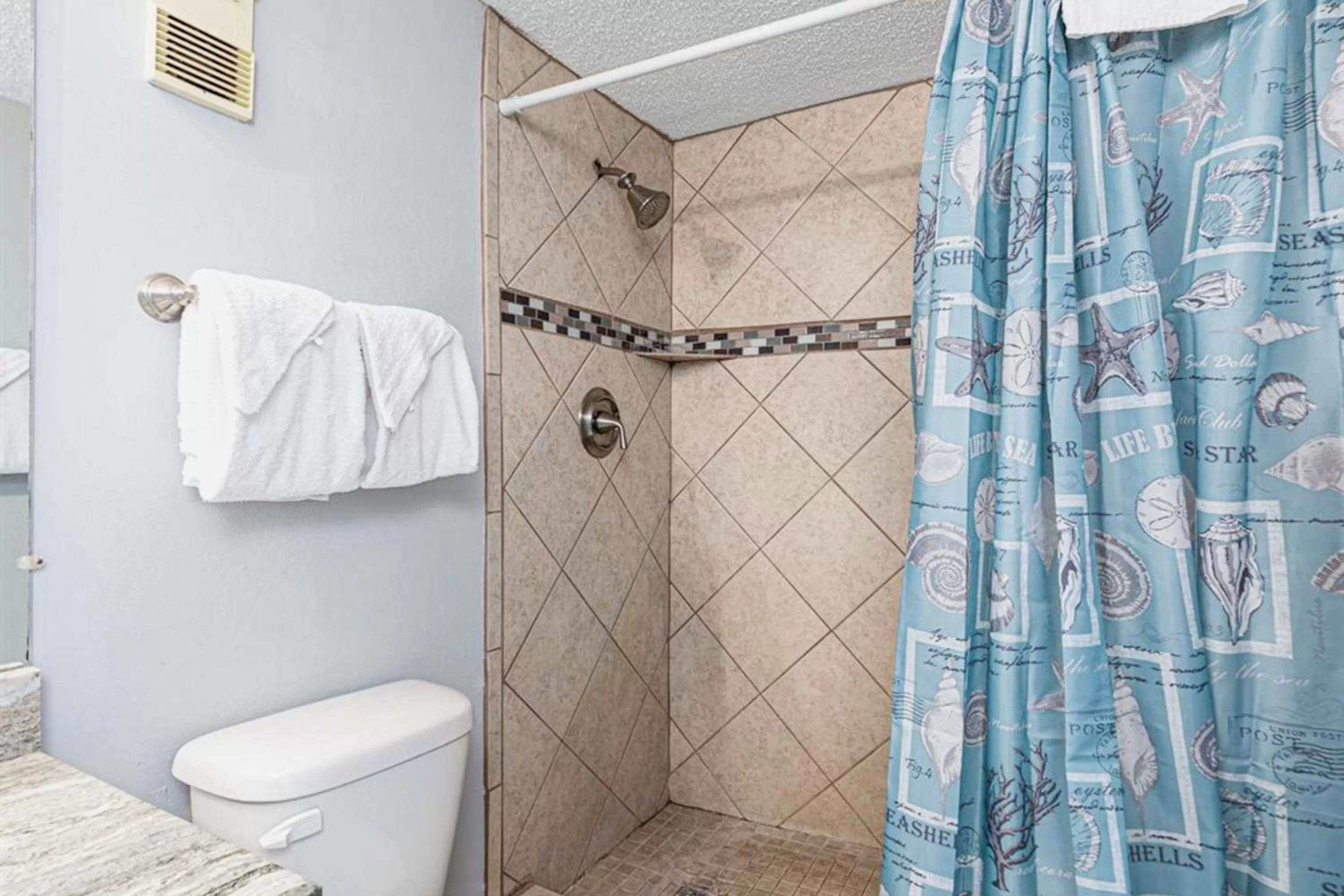 Bathroom in Island Sunrise II