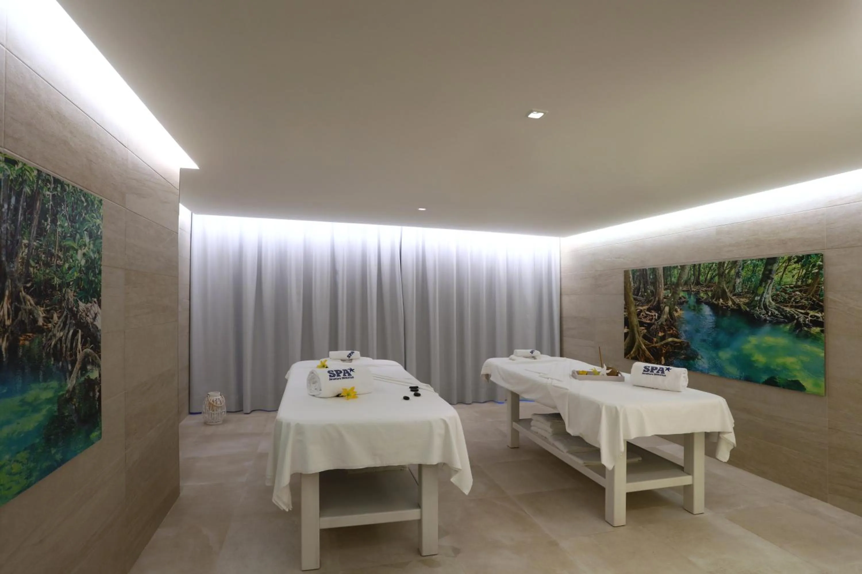 Massage in Iberostar Selection Santa Eulalia Adults-Only Ibiza