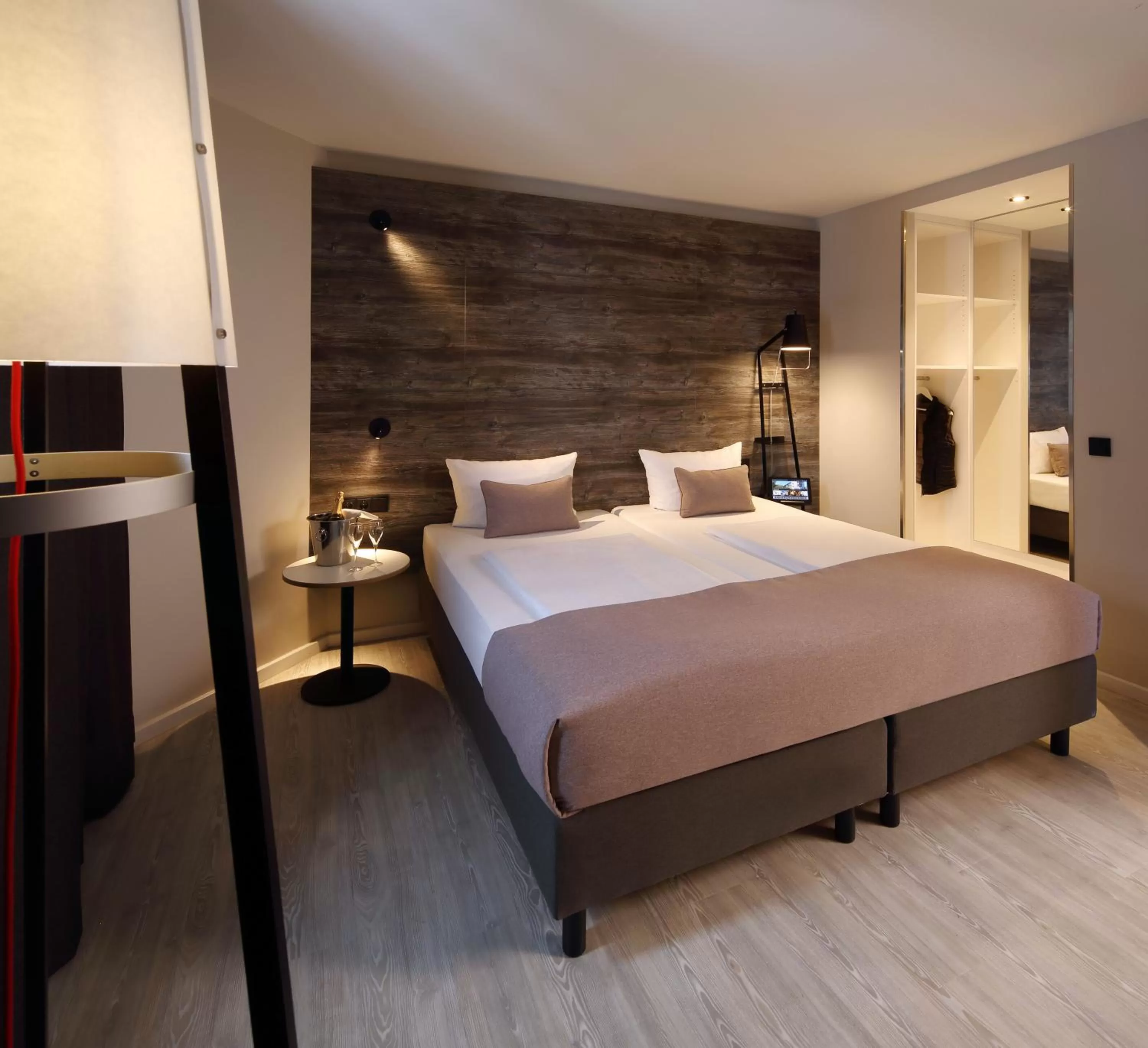 Bedroom, Bed in Dorint Resort Winterberg