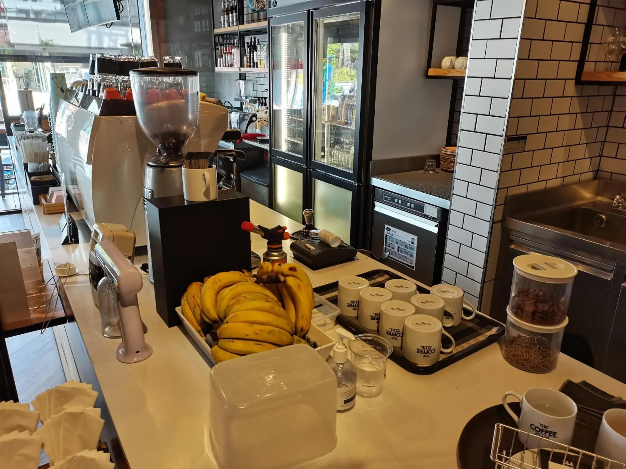 Restaurant/places to eat in Capricorn Village - SHA Extra Plus