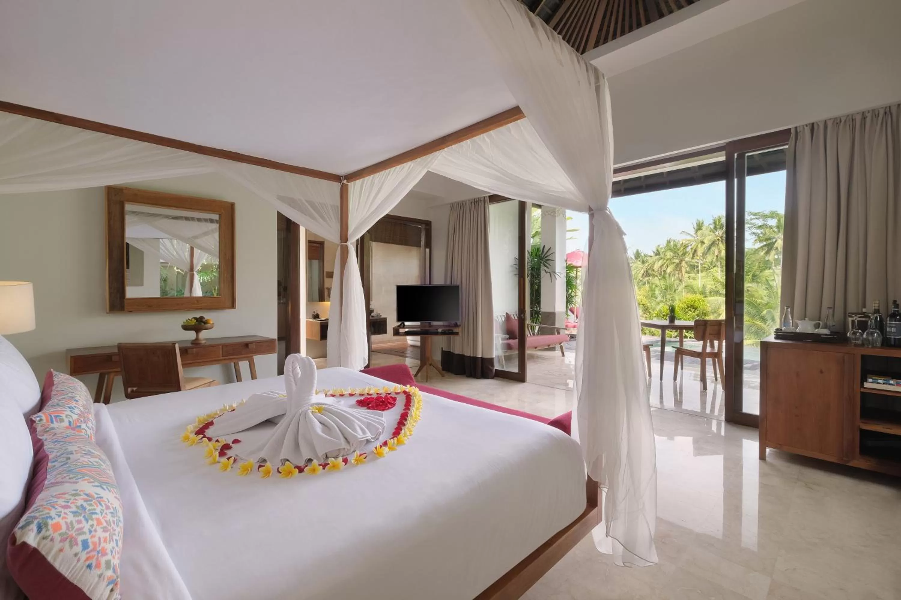 Photo of the whole room, Bed in Puri Sebali Resort
