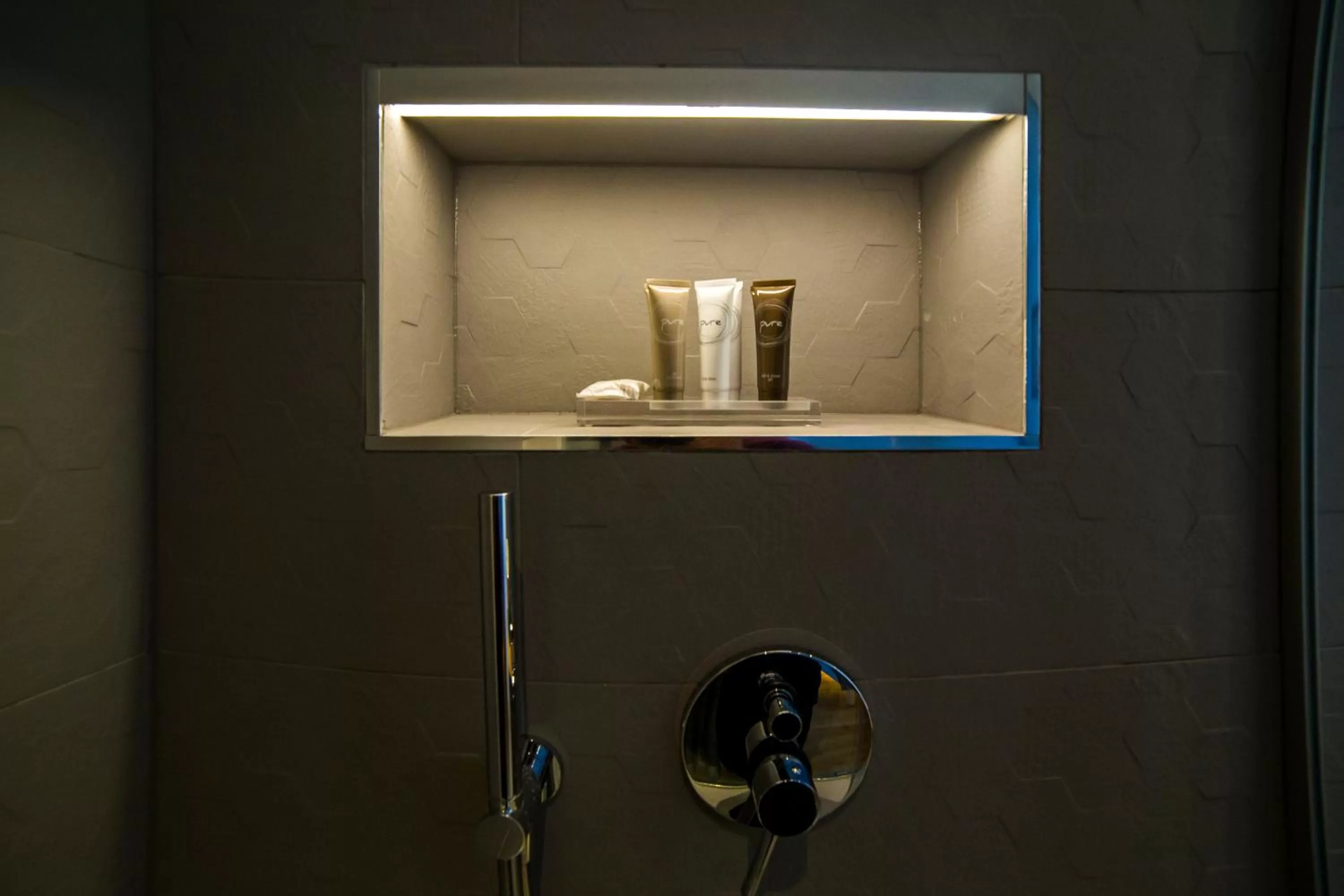 Bathroom in MEMENTO B&B Piran