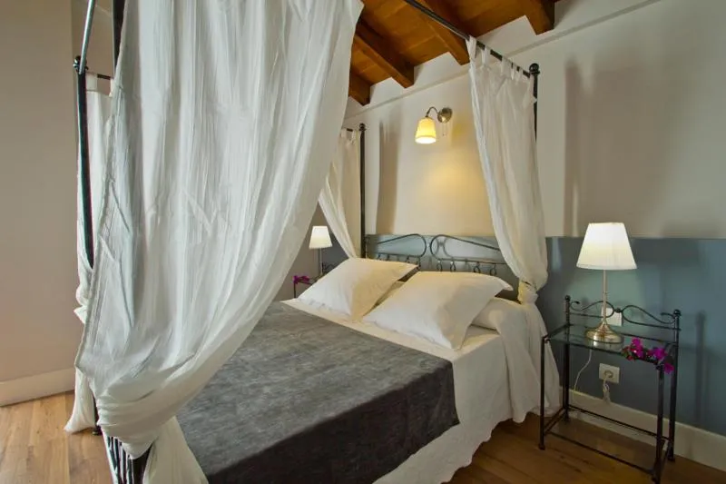 Bed in Villa Arce Hotel