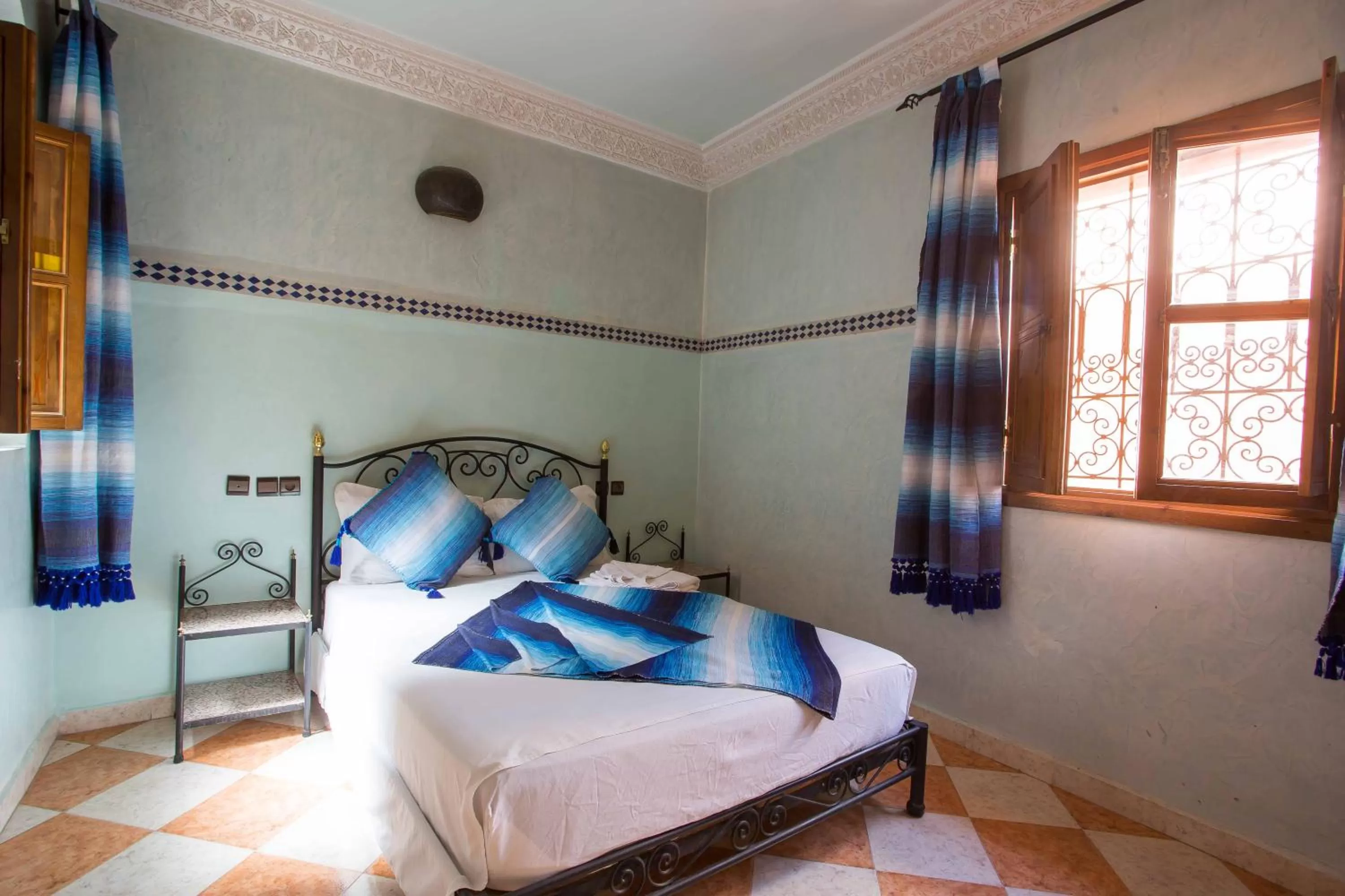 Bed, Room Photo in Riad Saad