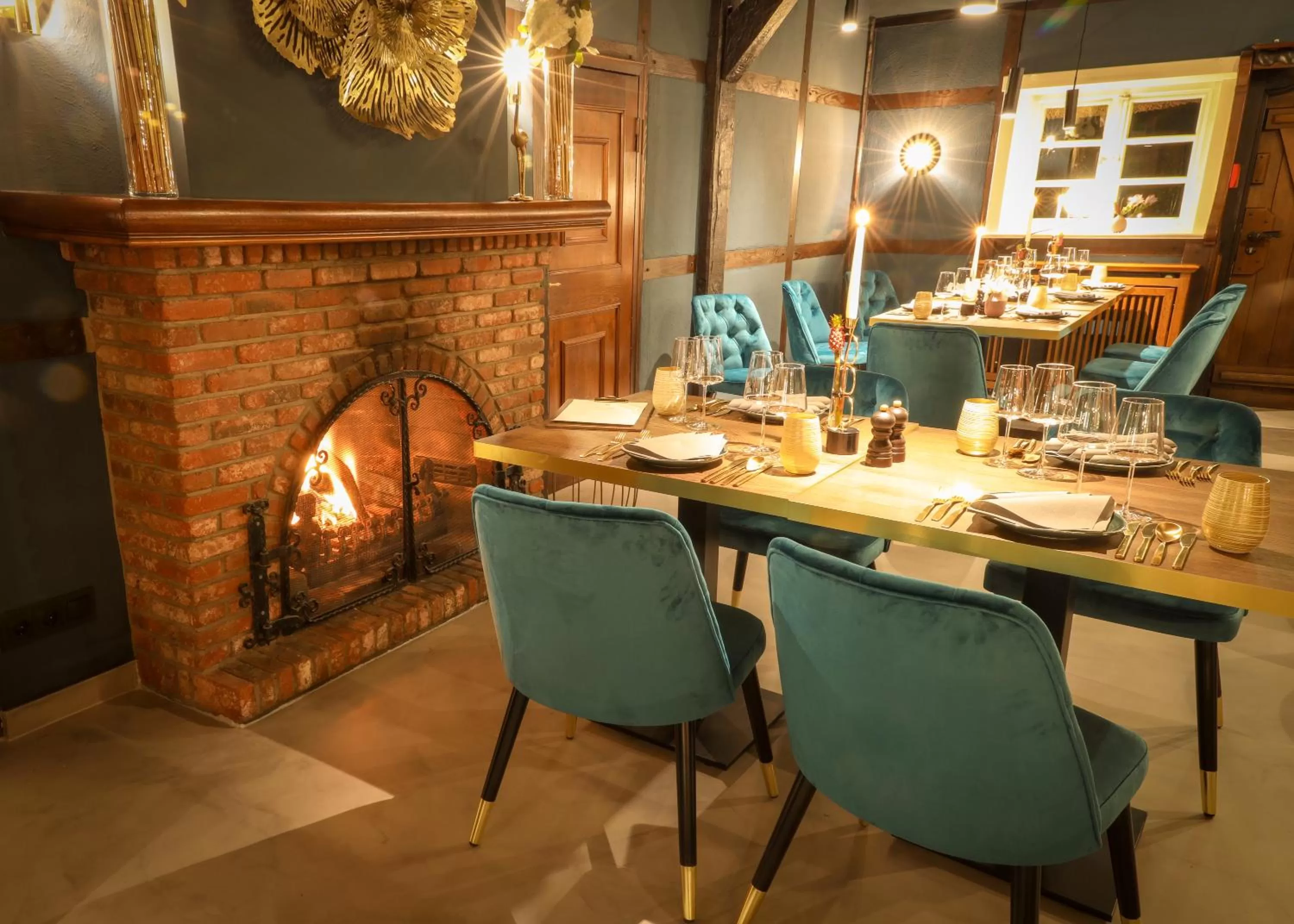 Restaurant/places to eat in Meinsbur Boutique Hotel