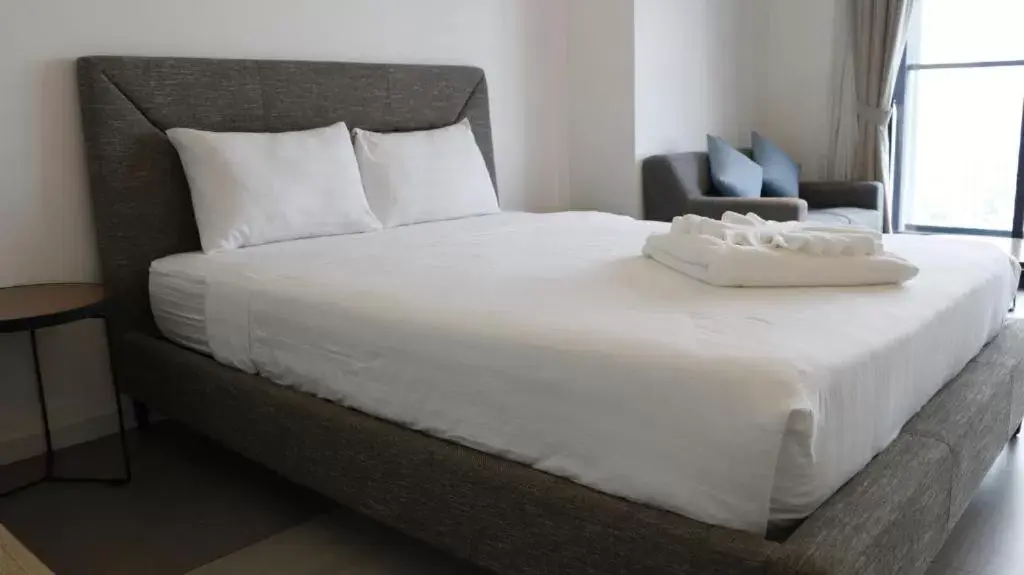 Deluxe Double Room in The Penthouse Residence Deluxe Double Room in The Penthouse Residence