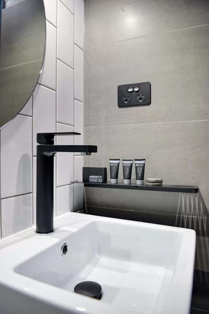 Decorative detail in CBD Motor Inn