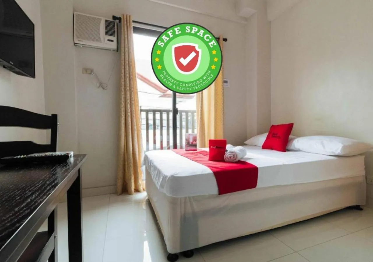 RedDoorz near NAIA Terminal 1