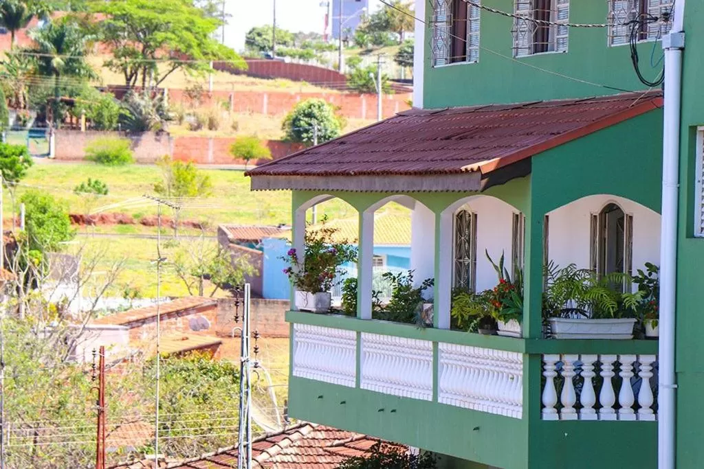 Balcony/Terrace in Pousada Alvorada Brotas - e agendamento das atividades turísticas