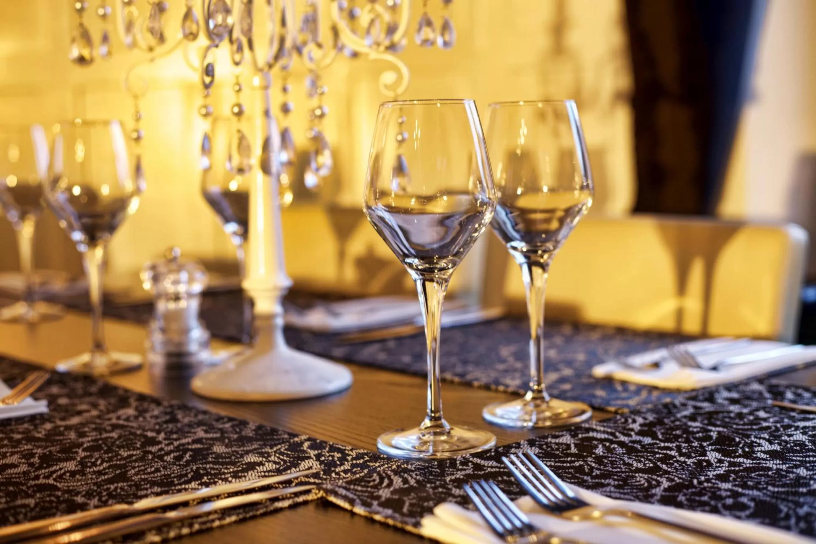 Alcoholic drinks in Spire View at THE GALLEON RESTAURANT