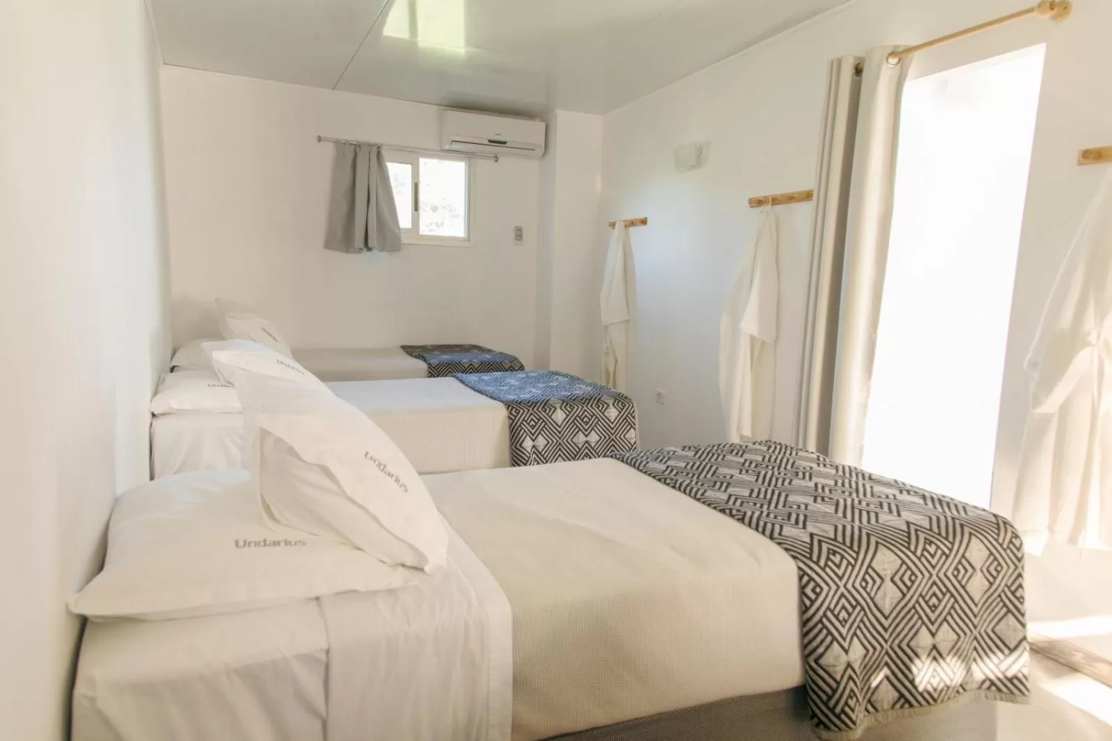 Photo of the whole room, Bed in Undarius Hotel (exclusively gay men)