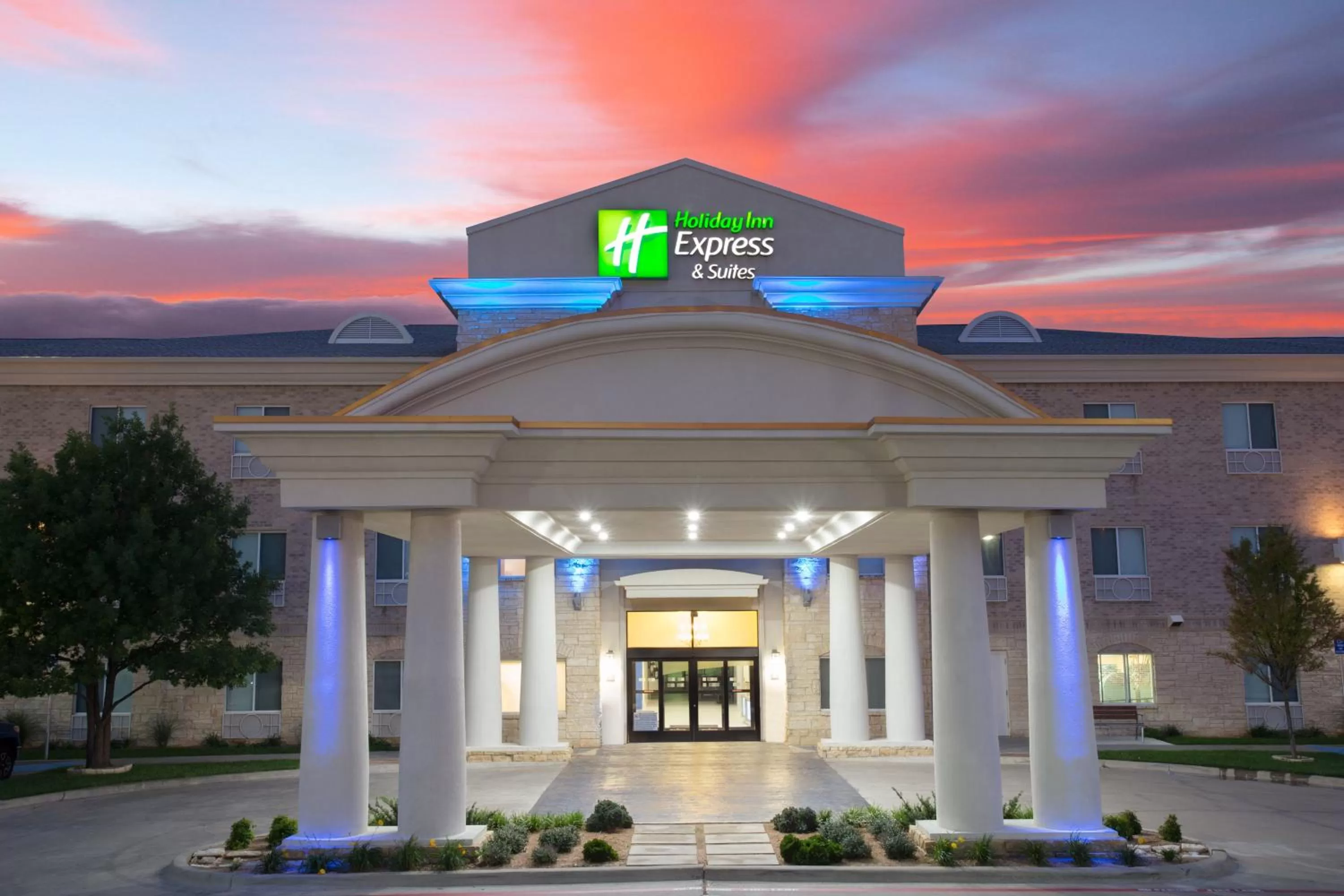 Property building in Holiday Inn Express & Suites Amarillo by IHG