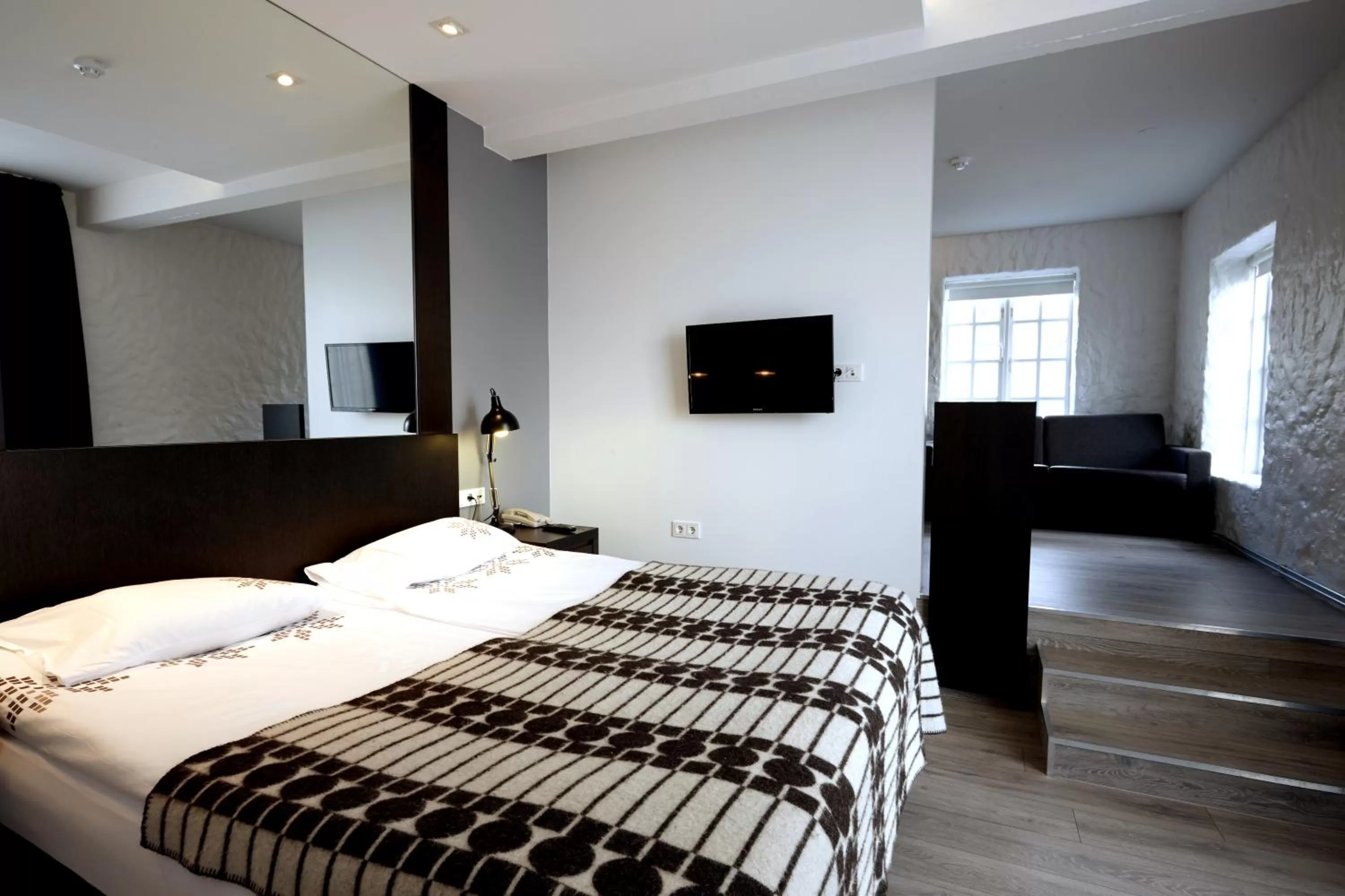 Bedroom, Bed in Fosshotel Rauðará