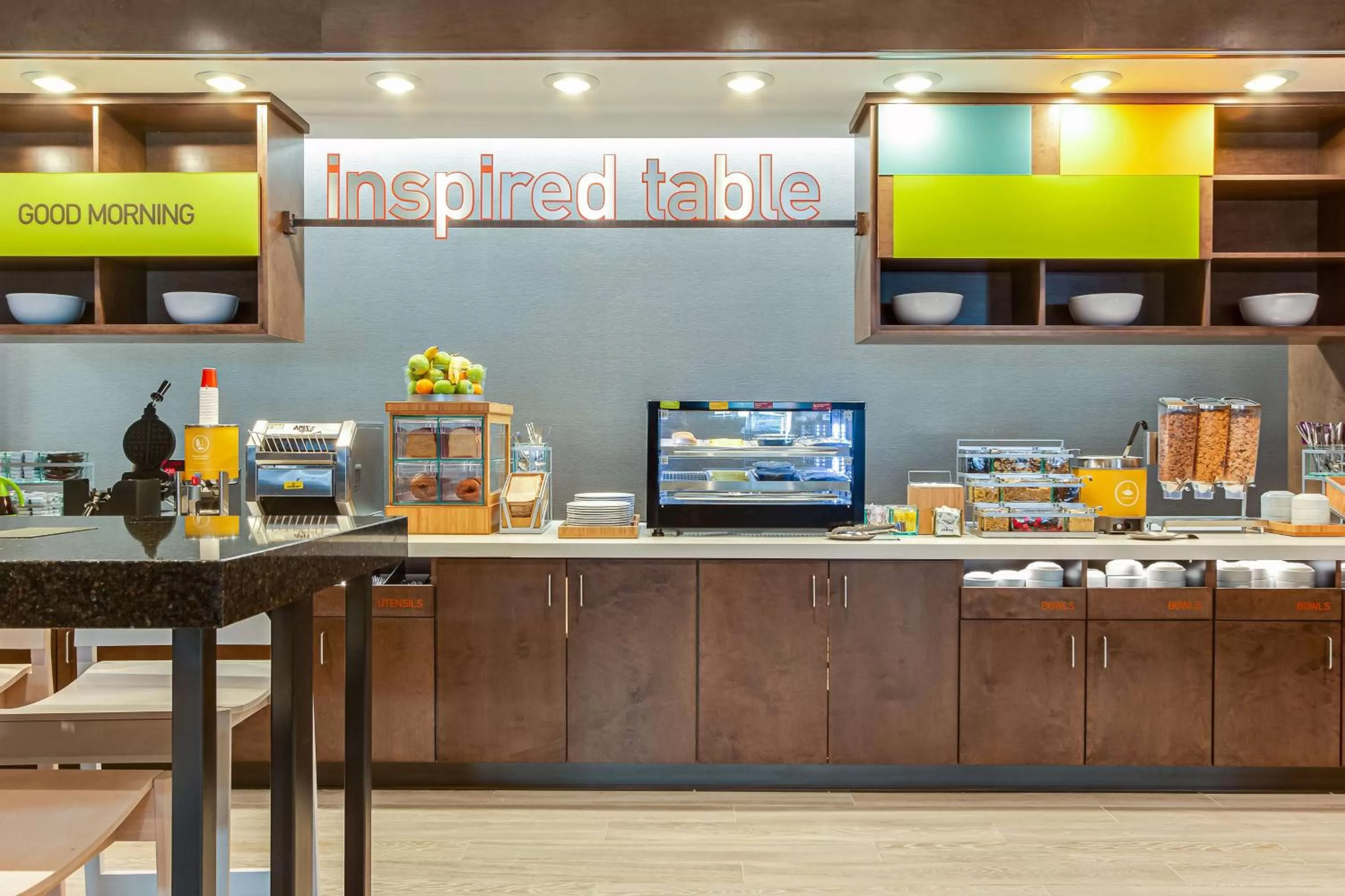 Breakfast in Home2 Suites By Hilton Nashville Bellevue