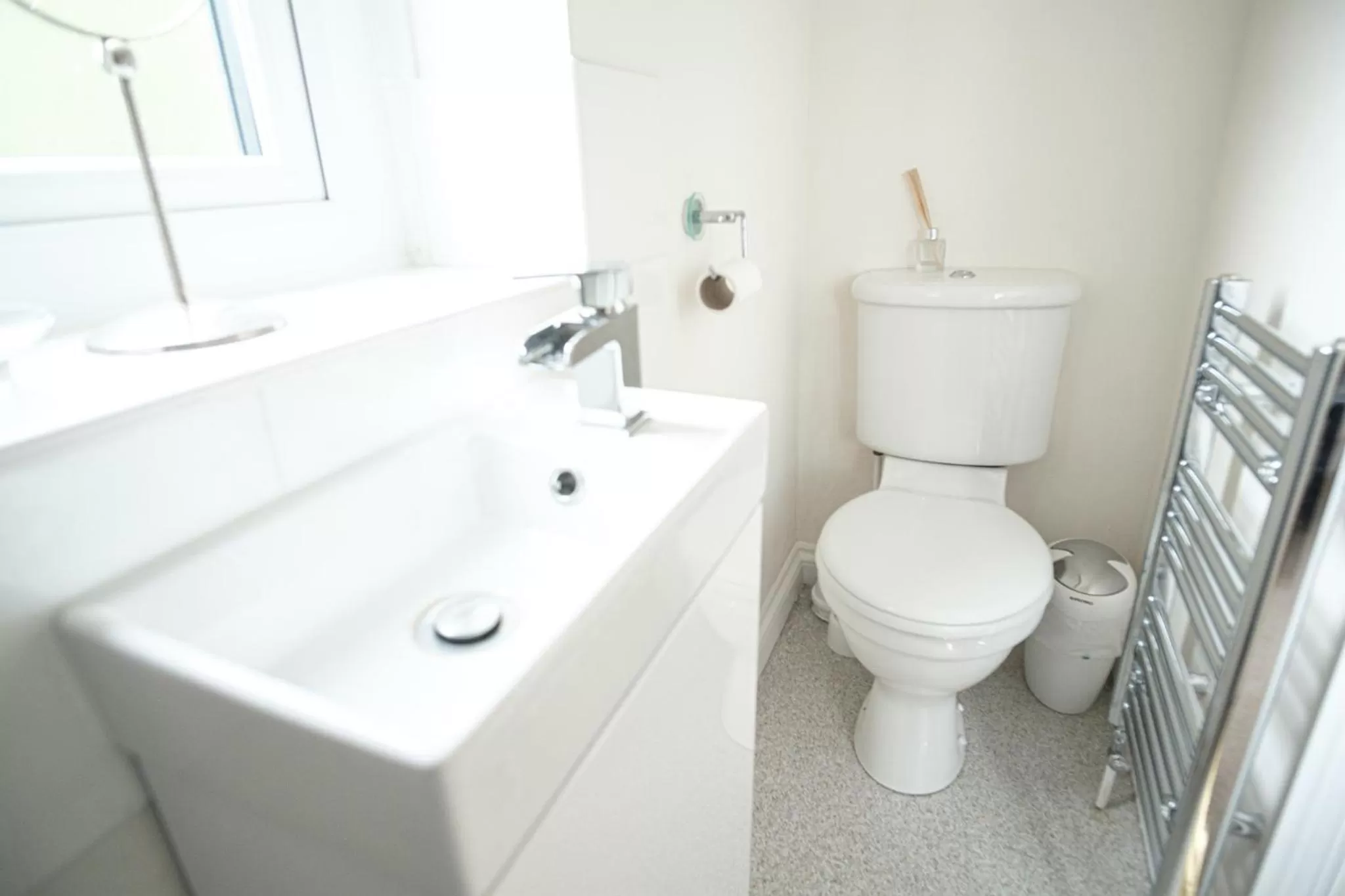 Bathroom in Mill Lodge-Brecon Beacons