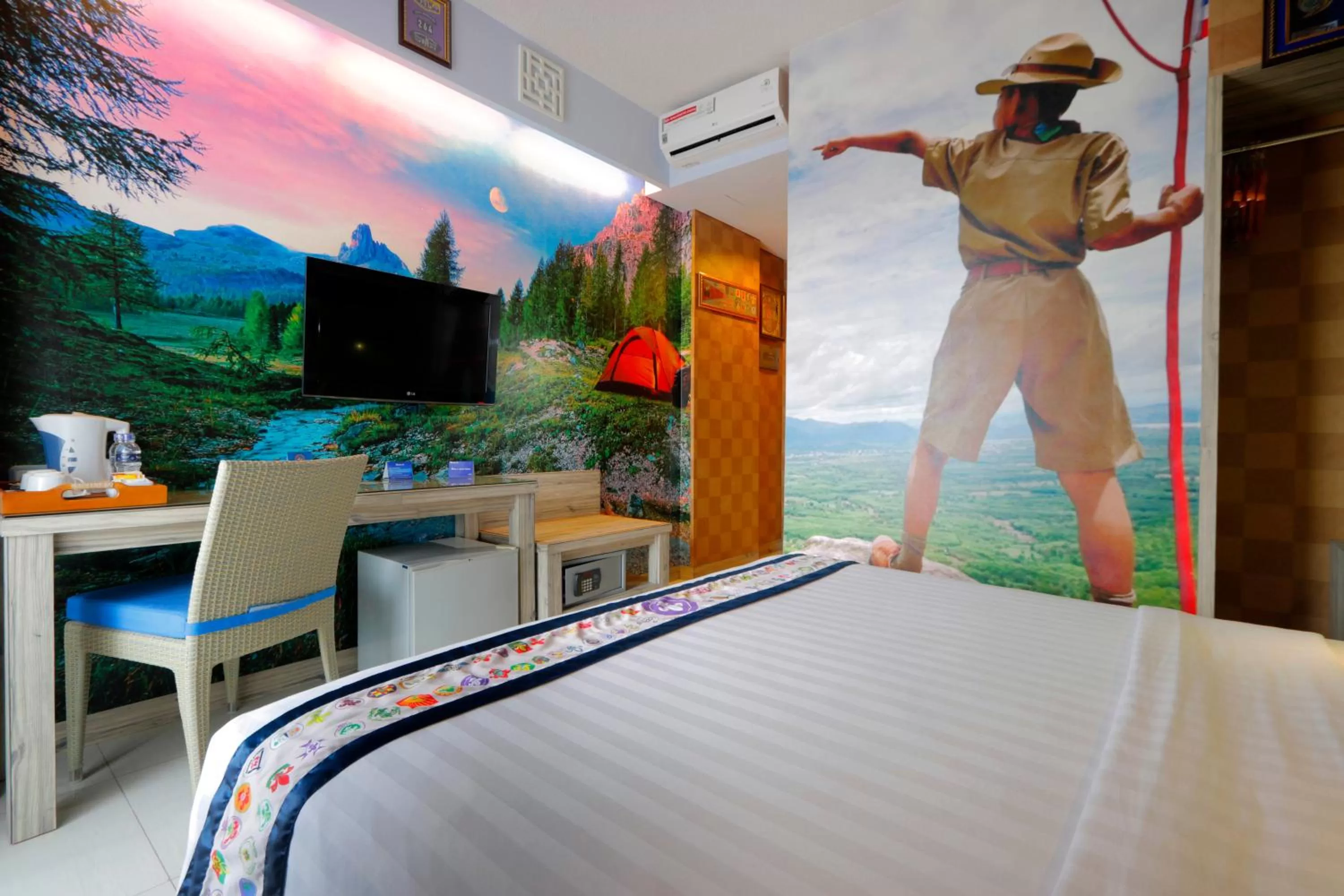 Bedroom, Bed in Rhadana Hotel