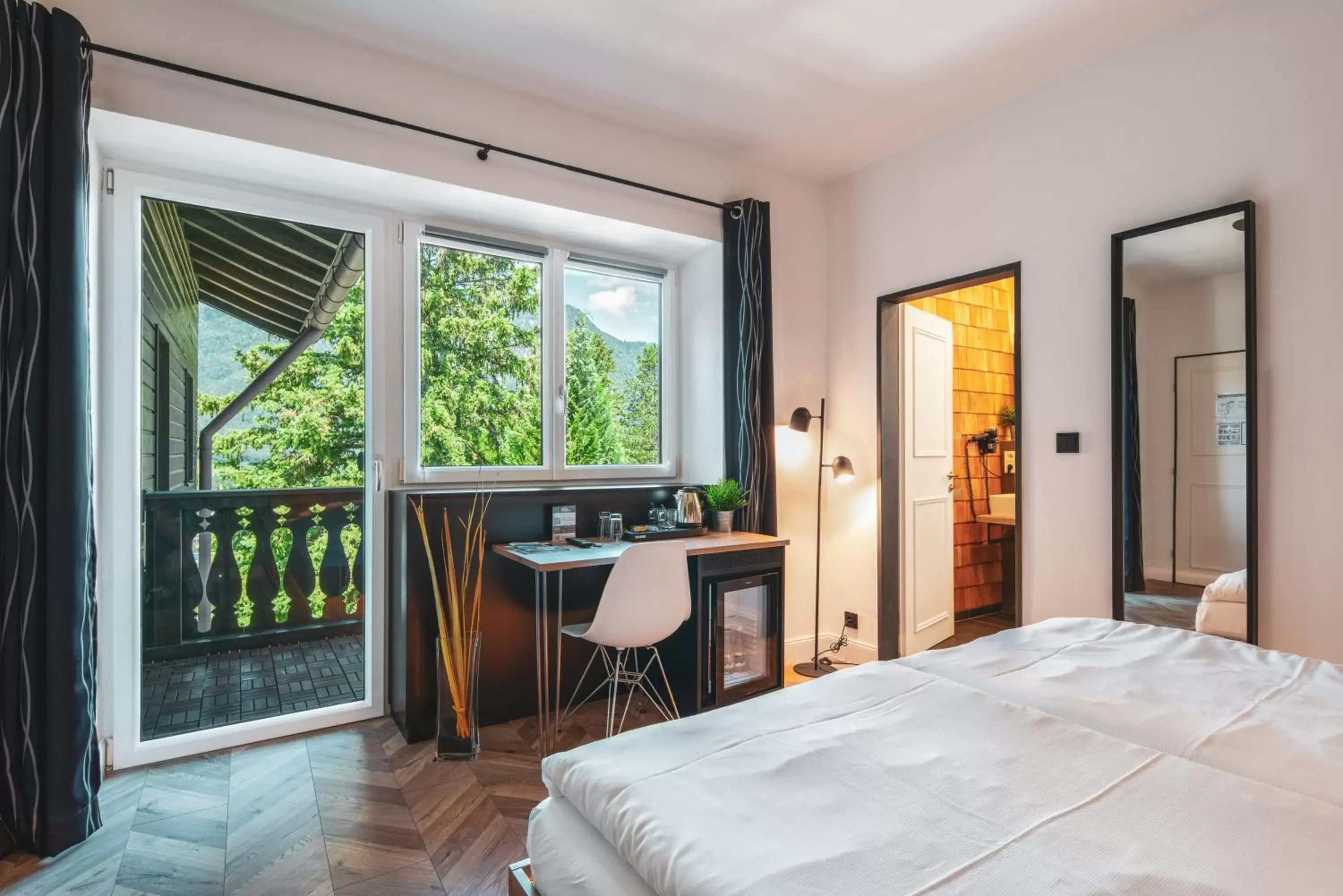 Double Room with Balcony and Panorama View in Villa Sonnenhof Boutique-Hotel Double Room with Balcony and Panorama View in Villa Sonnenhof Boutique-Hotel