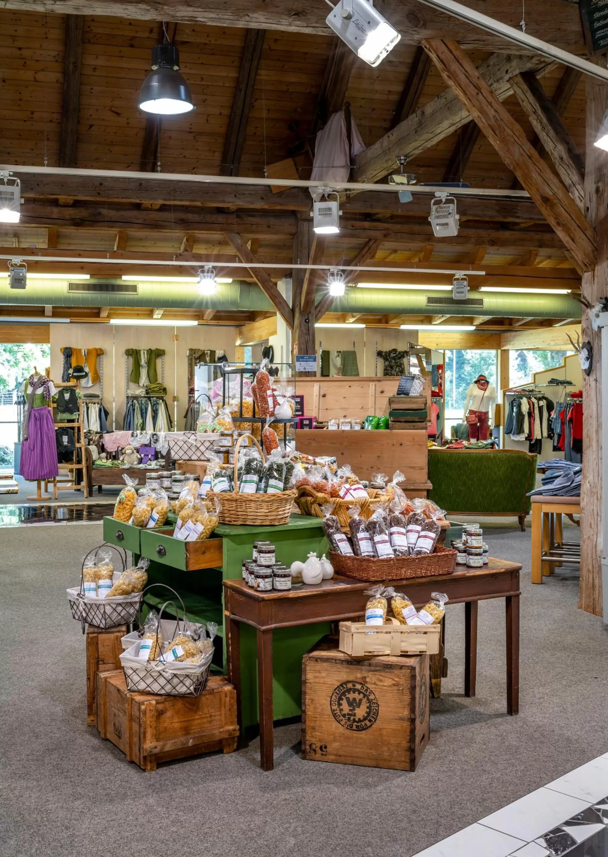 On-site shops in Hotel am Haslinger Hof