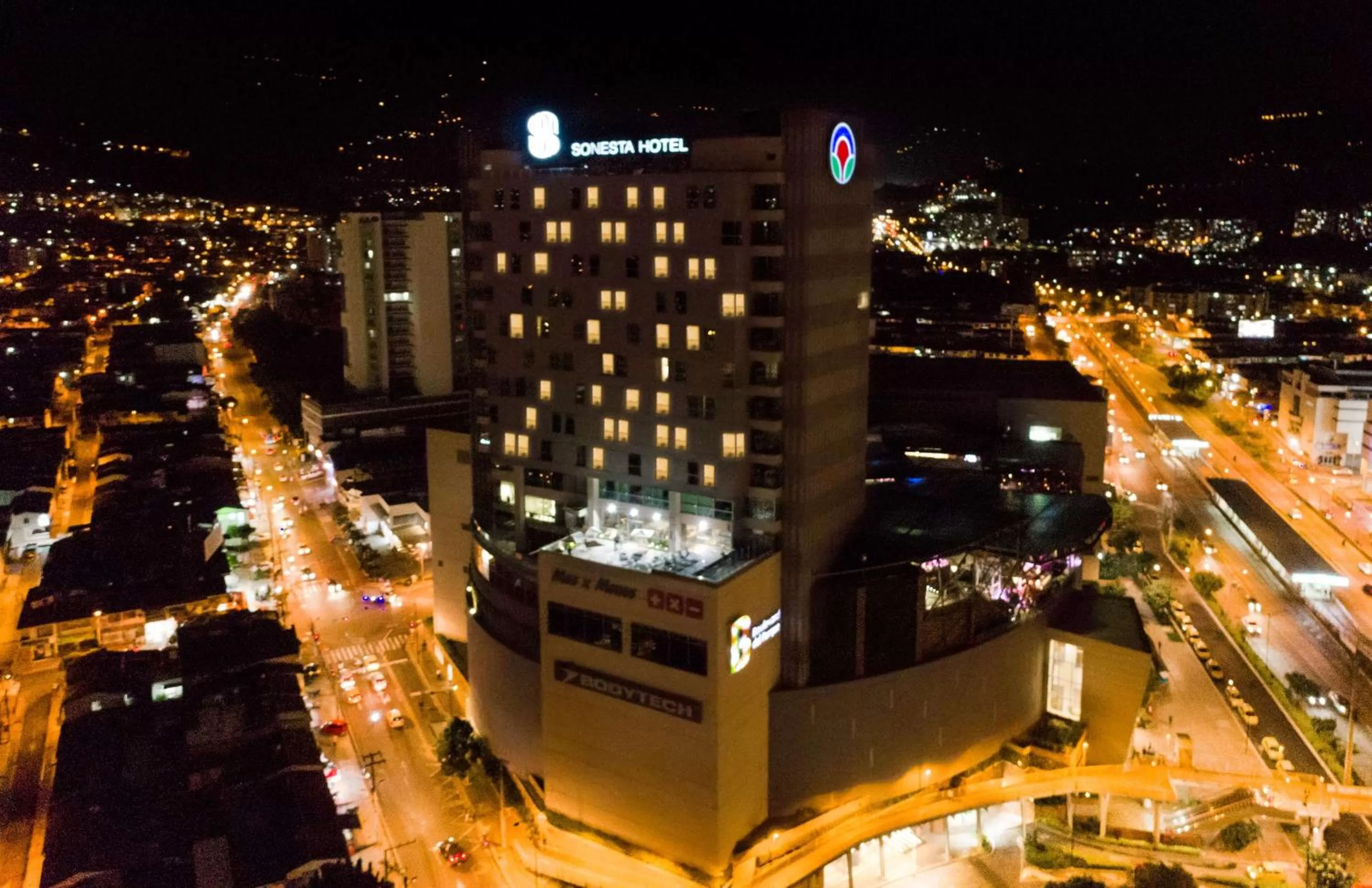 Property building in Sonesta Hotel Bucaramanga