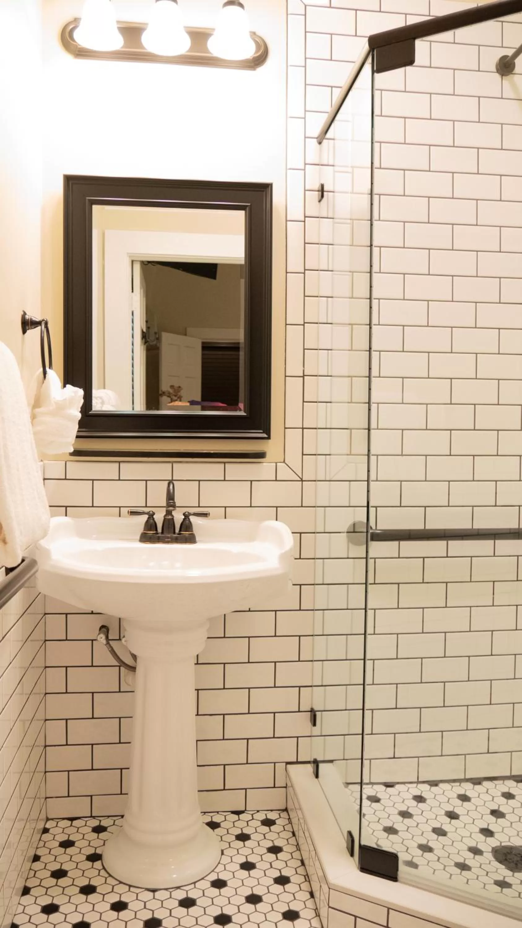 La Pensione Inn - Adult Exclusive