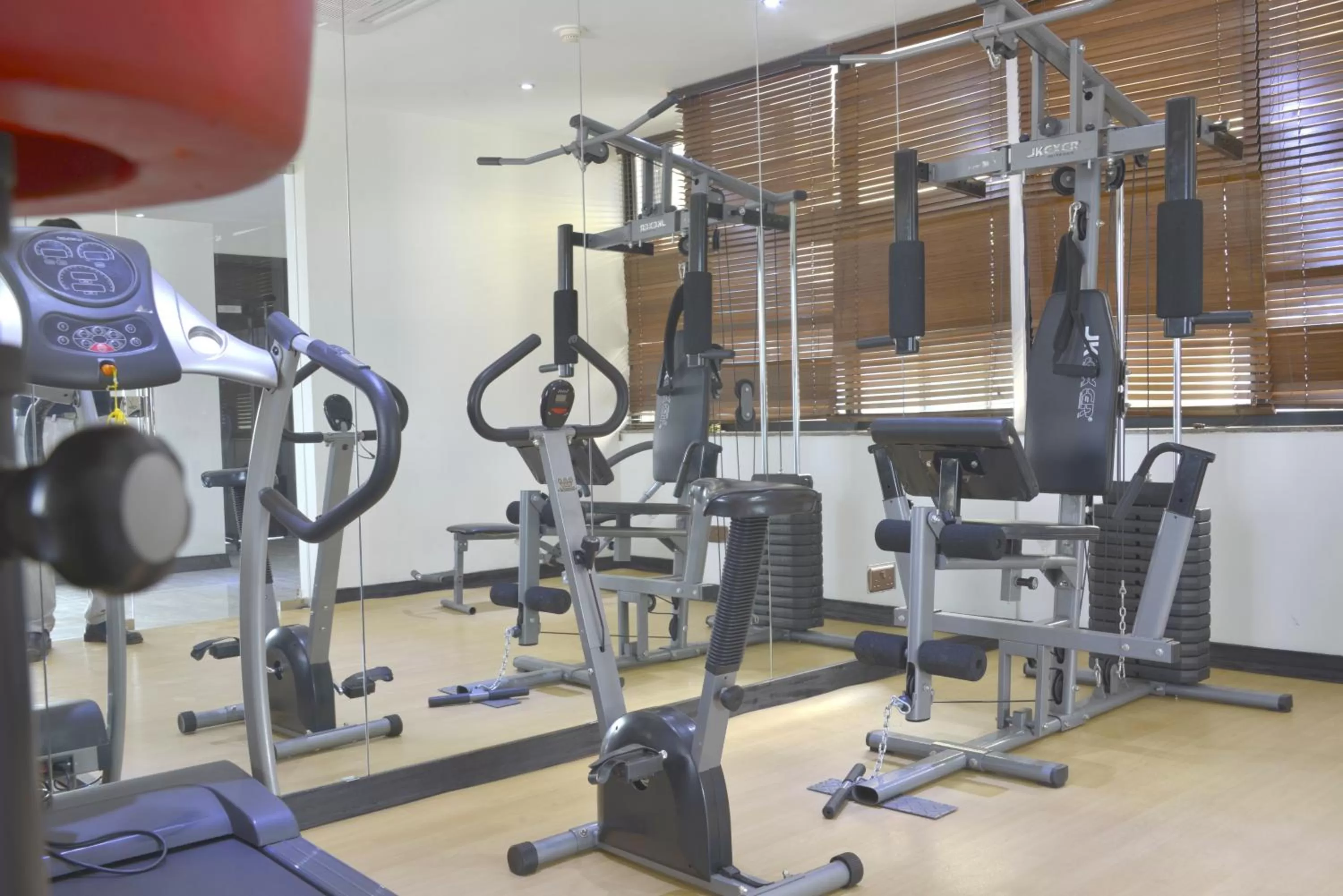 Fitness centre/facilities in La Maison Royale