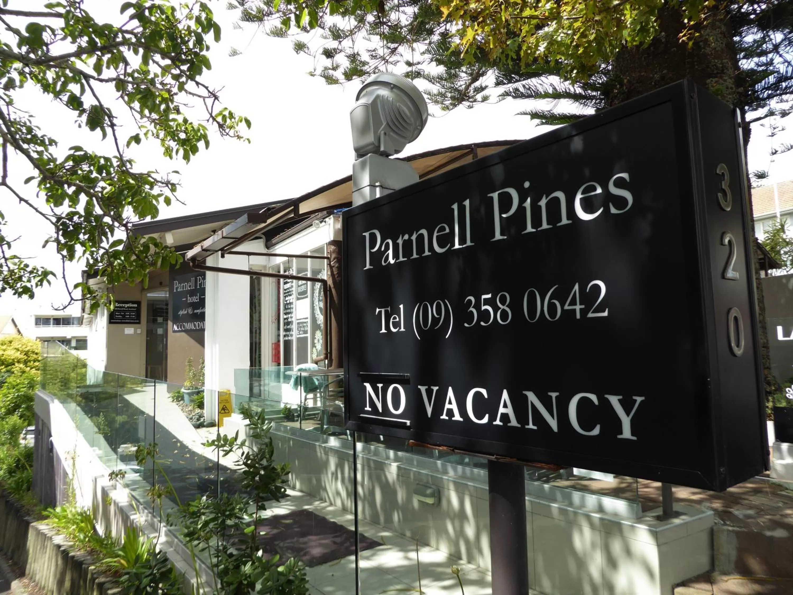 Facade/entrance in Parnell Pines Hotel