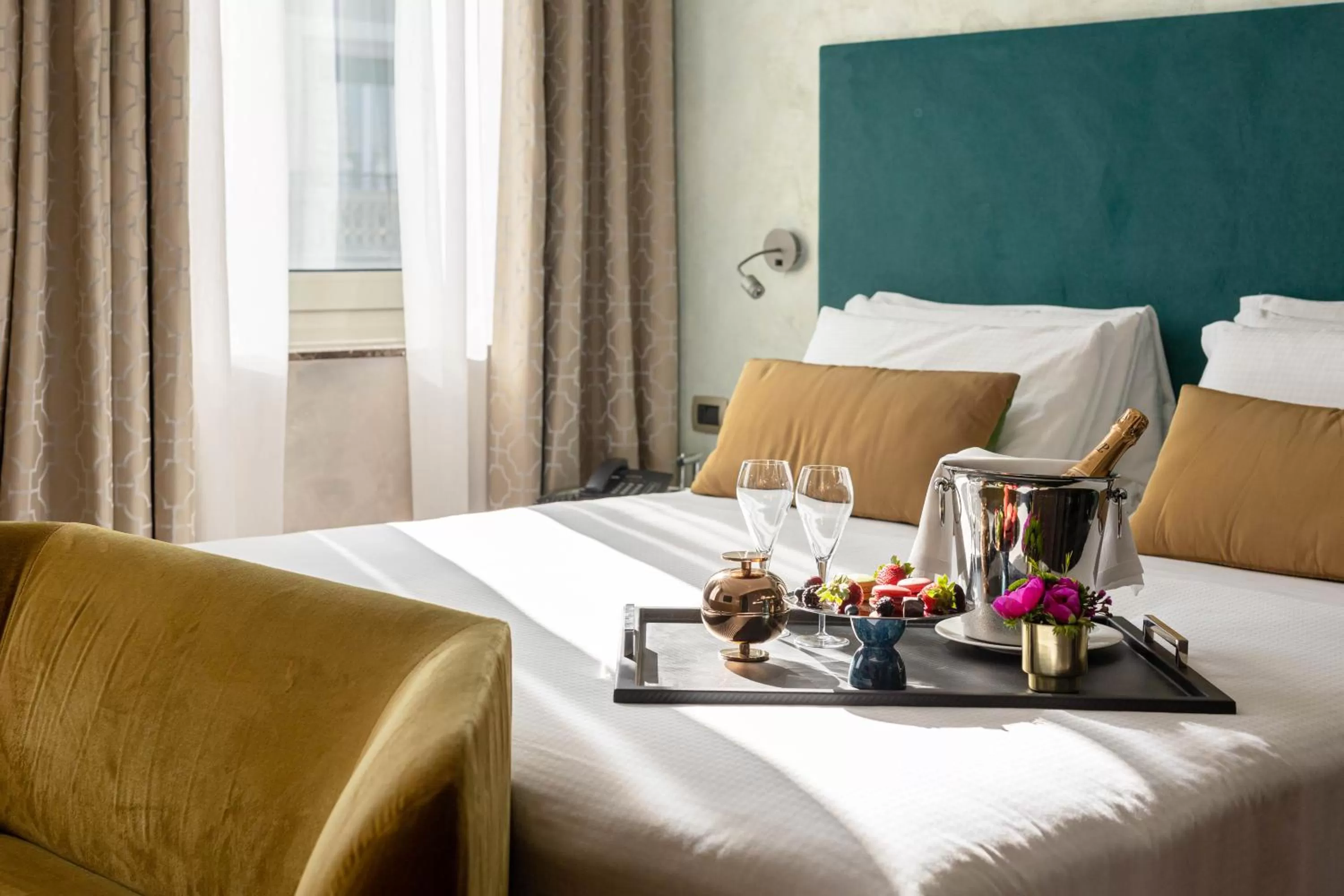 Food, Bed in Bianca Maria Palace Hotel