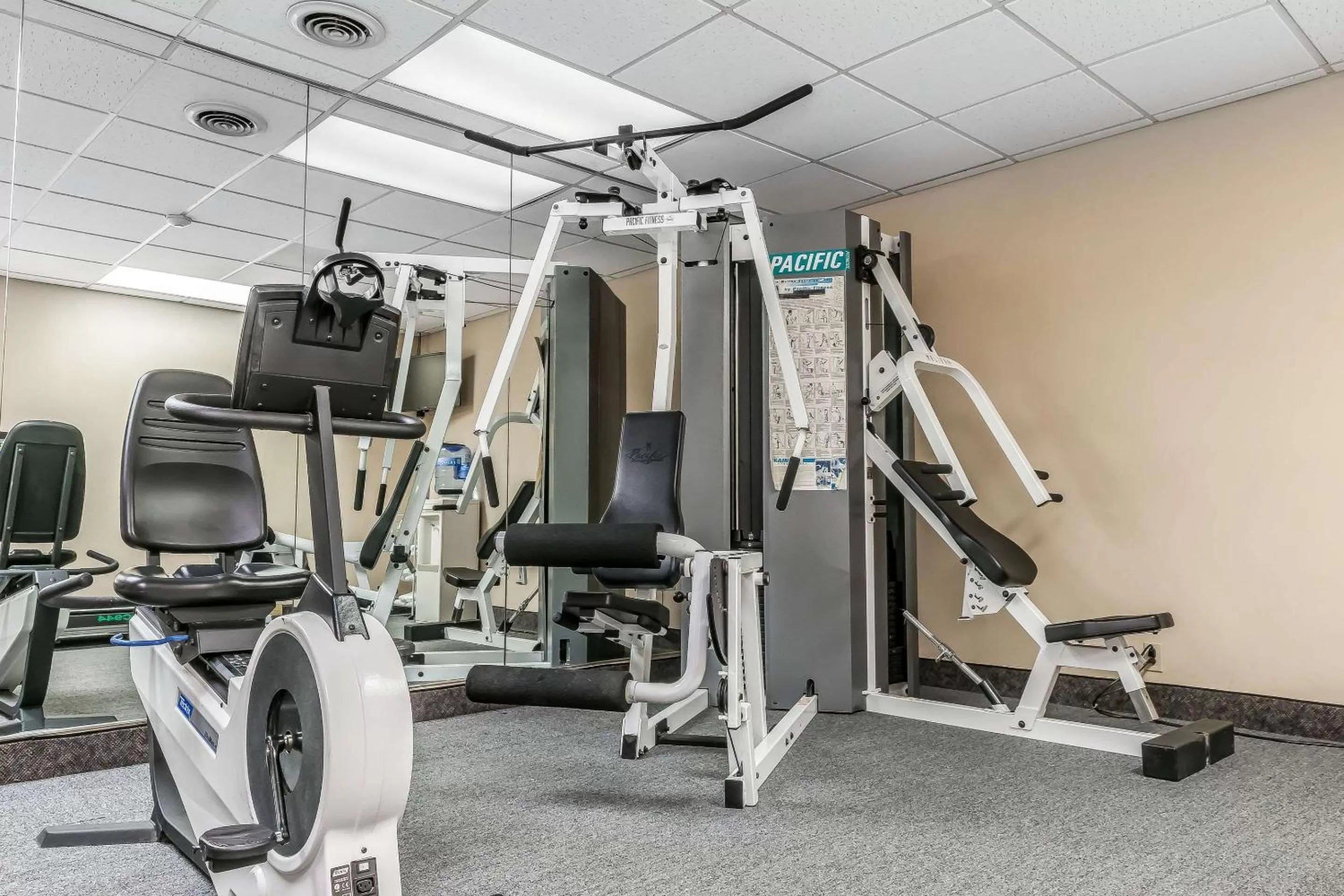 Fitness centre/facilities in Quality Inn Gallipolis