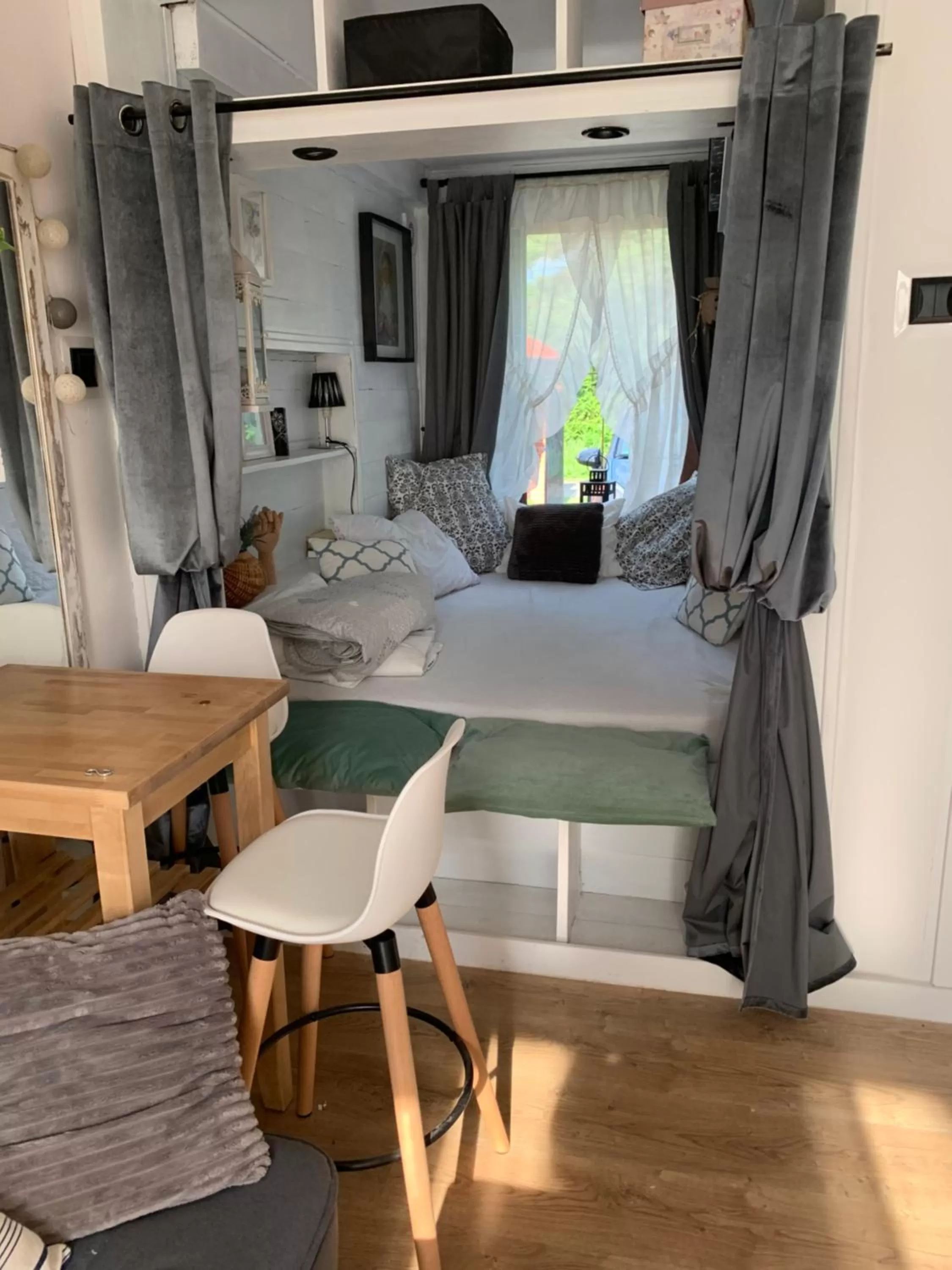 Bed, Seating Area in Pokoje Gościnne Magnolia Rooms