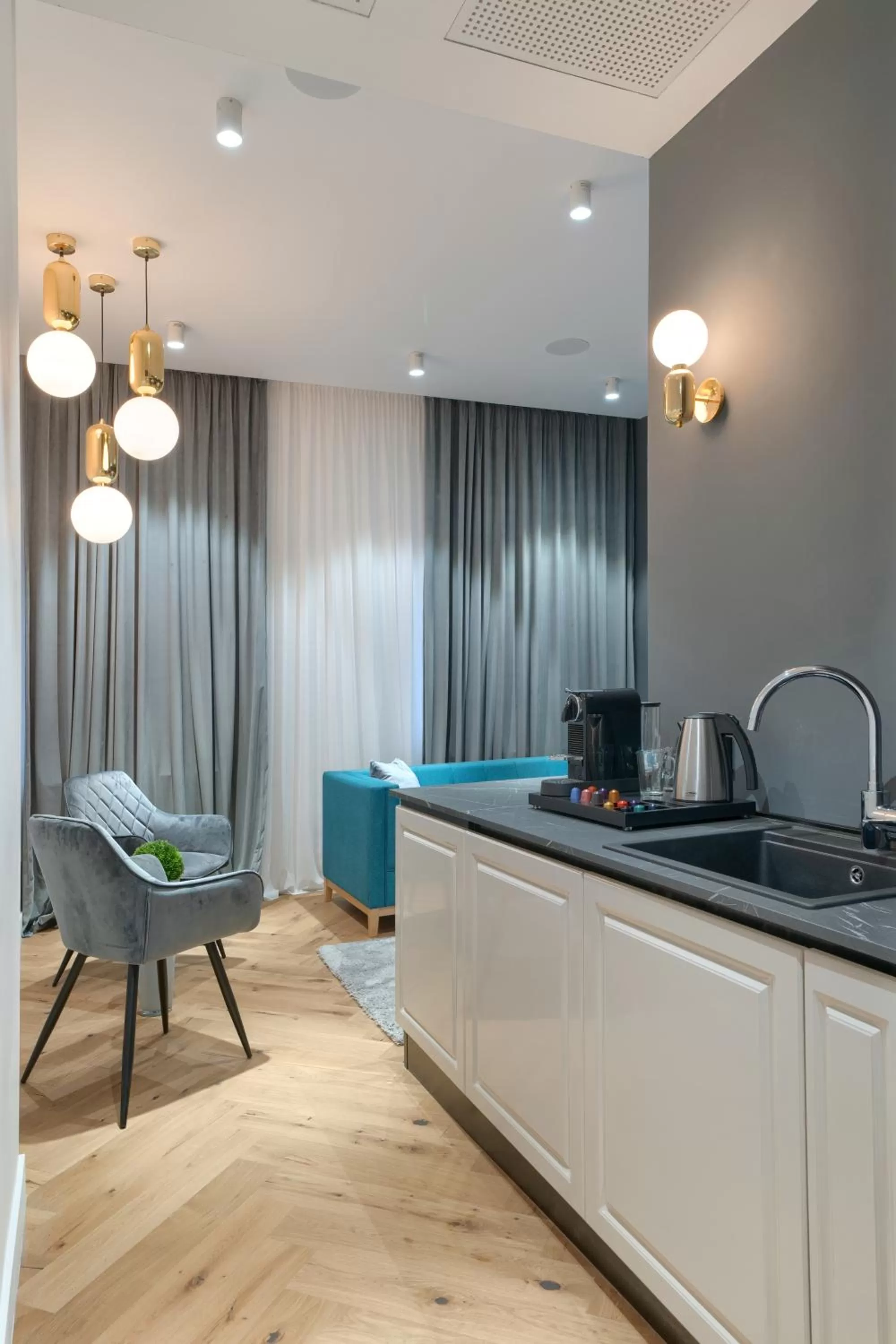 Kitchen or kitchenette in Elysium Residence