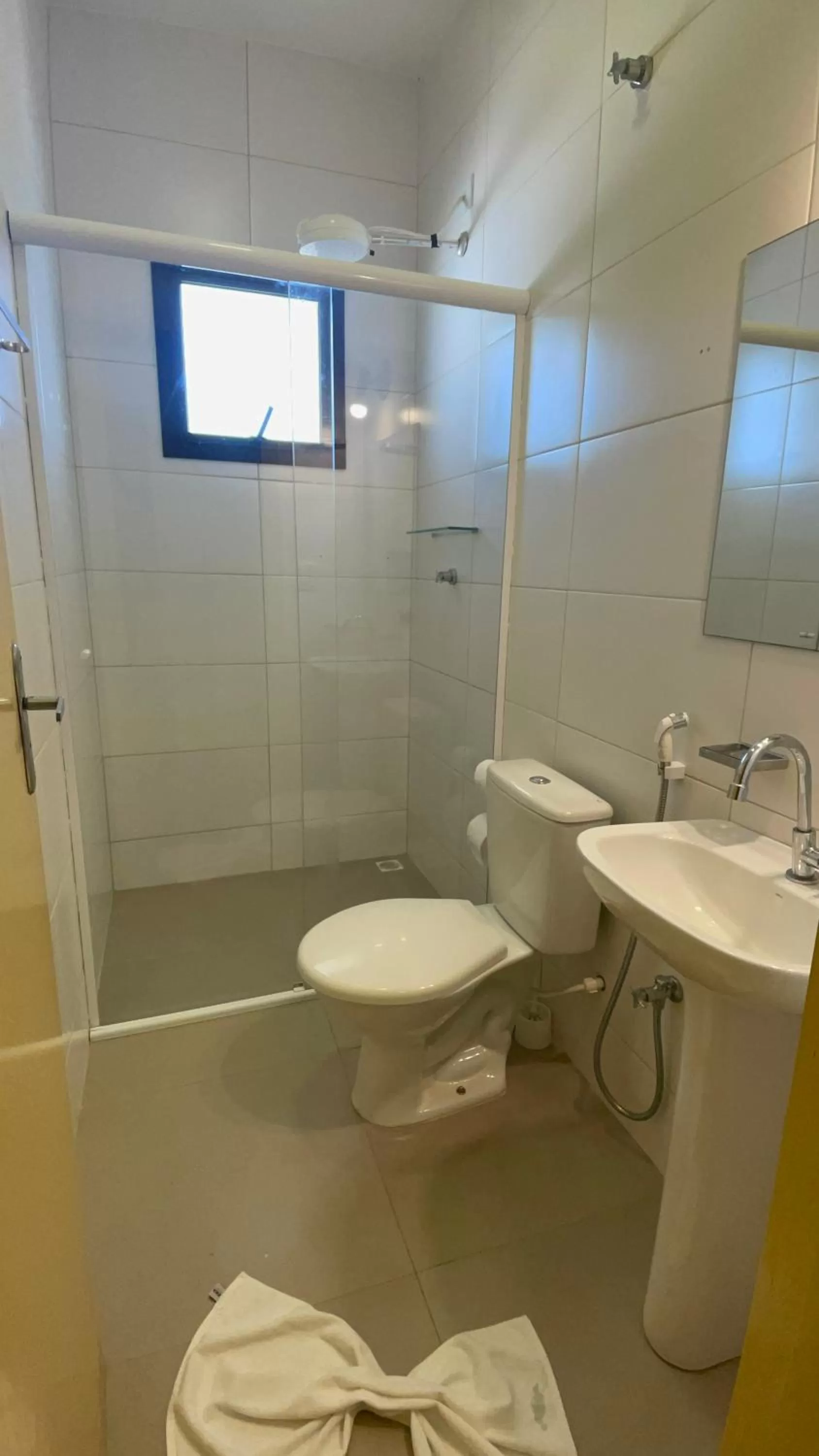 Shower, Bathroom in Pousada Ilha Vitoria