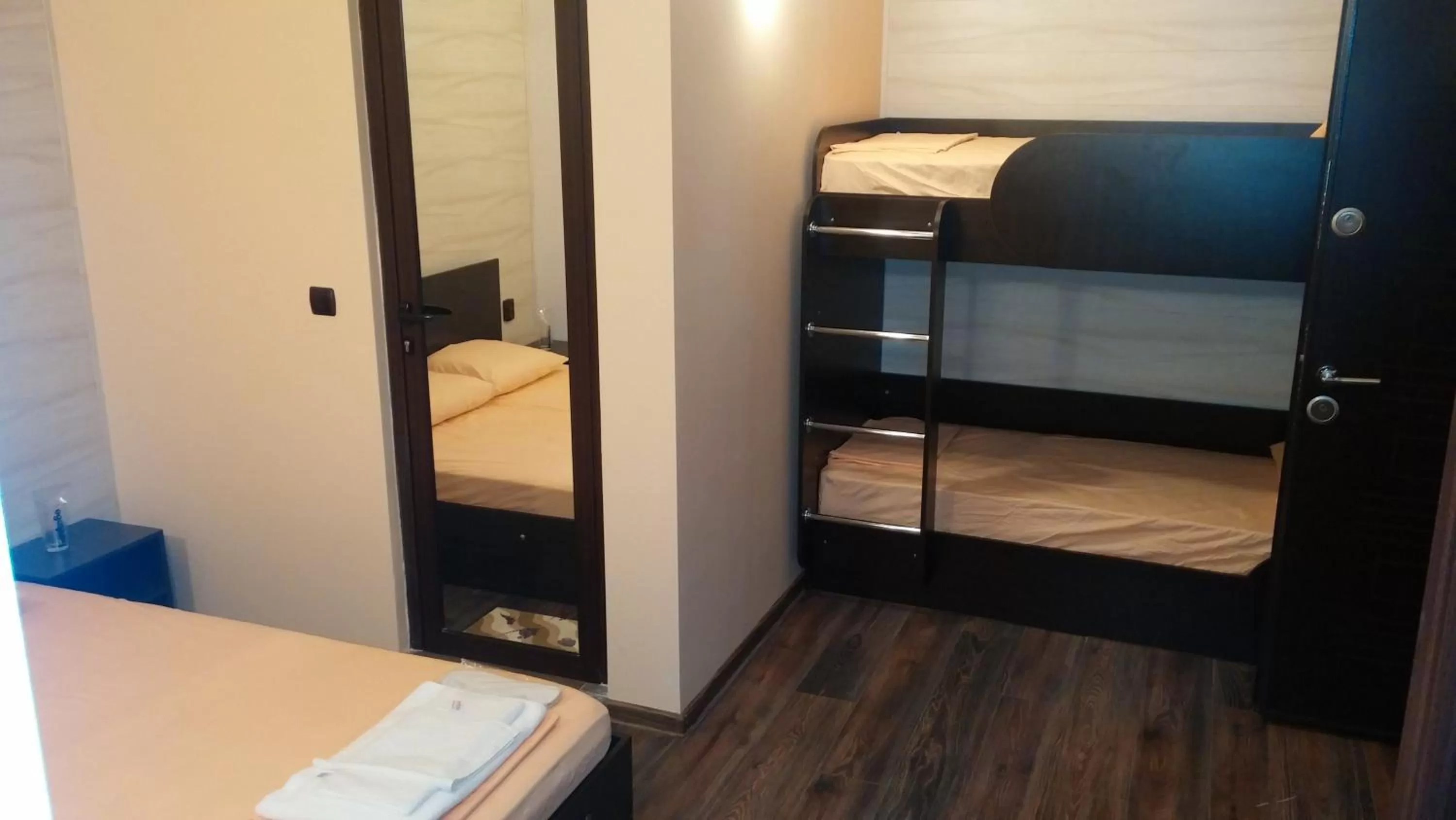 Bed in Complex Friends