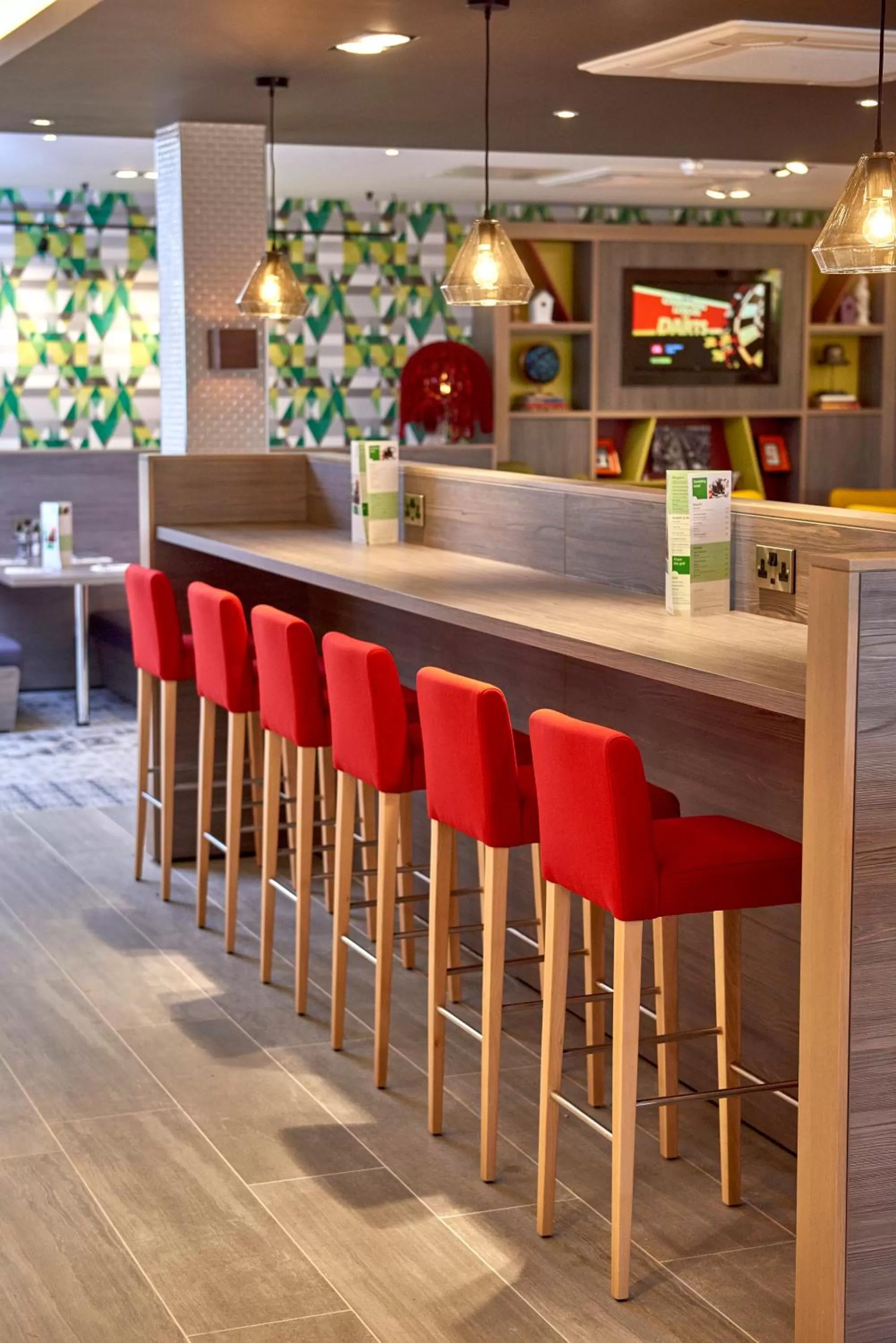 Lounge or bar in Holiday Inn Northampton West M1 Junc 16 by IHG