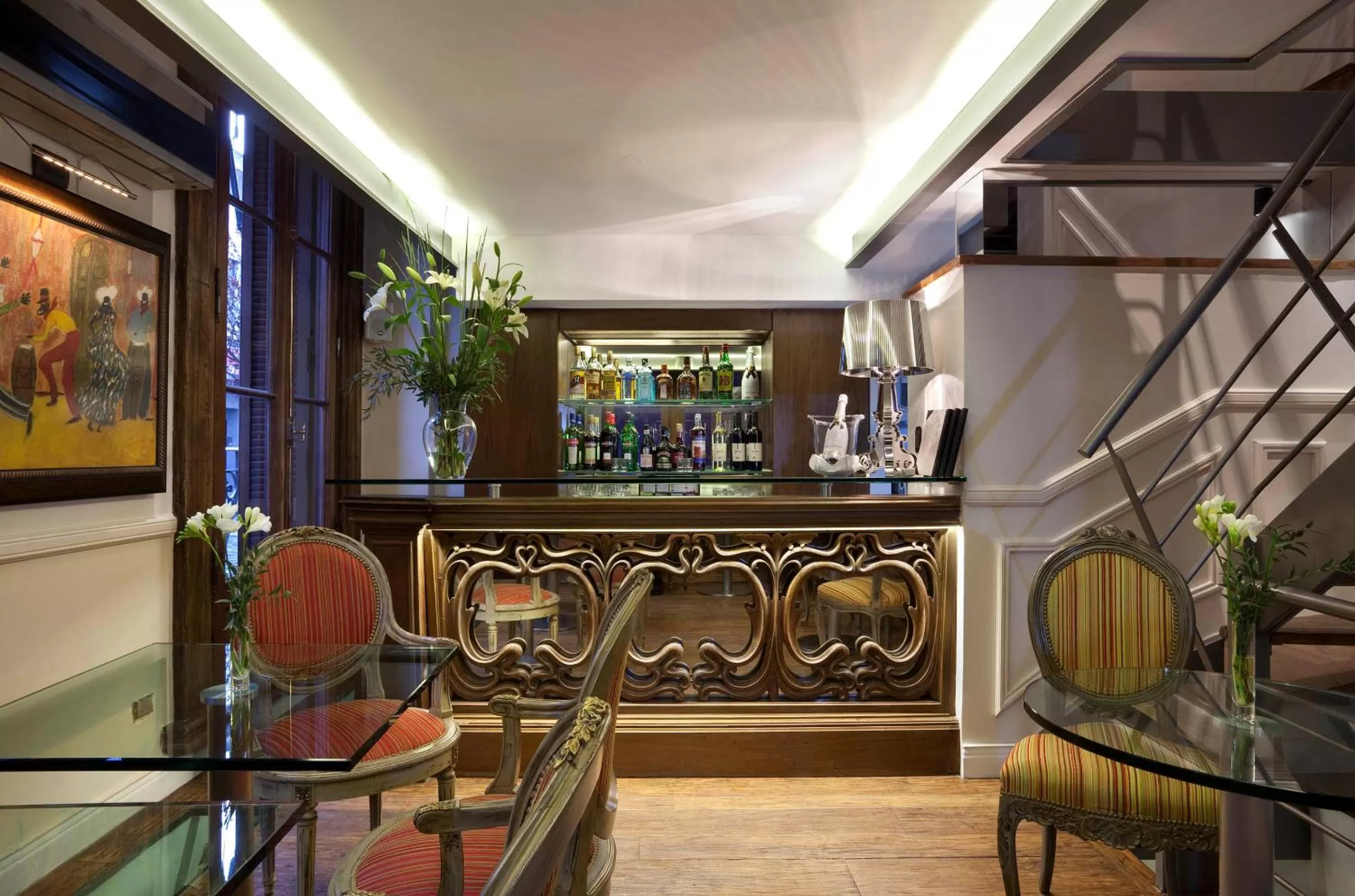 Lounge or bar in San Telmo Suites