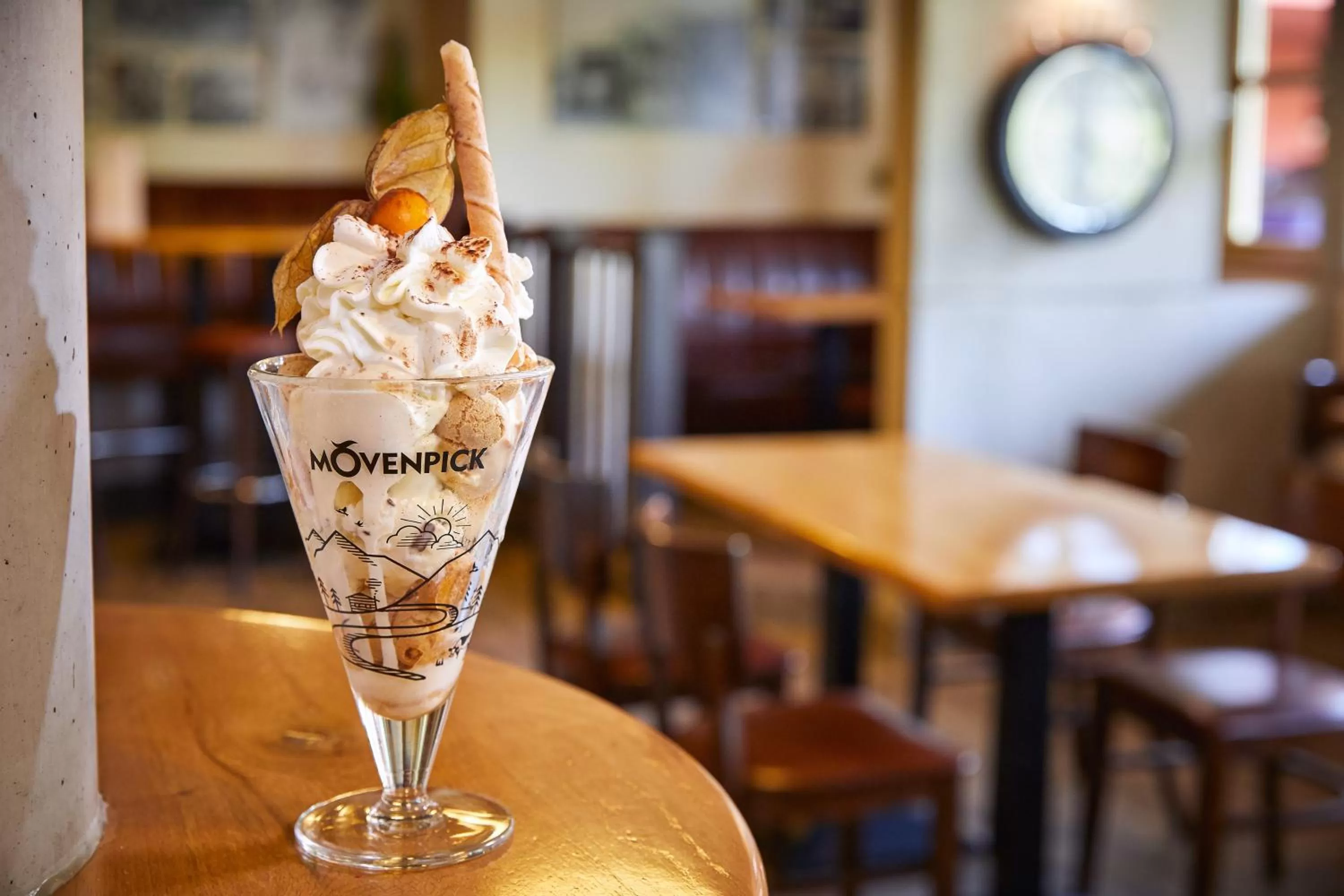 Restaurant/places to eat in Hotel Simon's Plaza