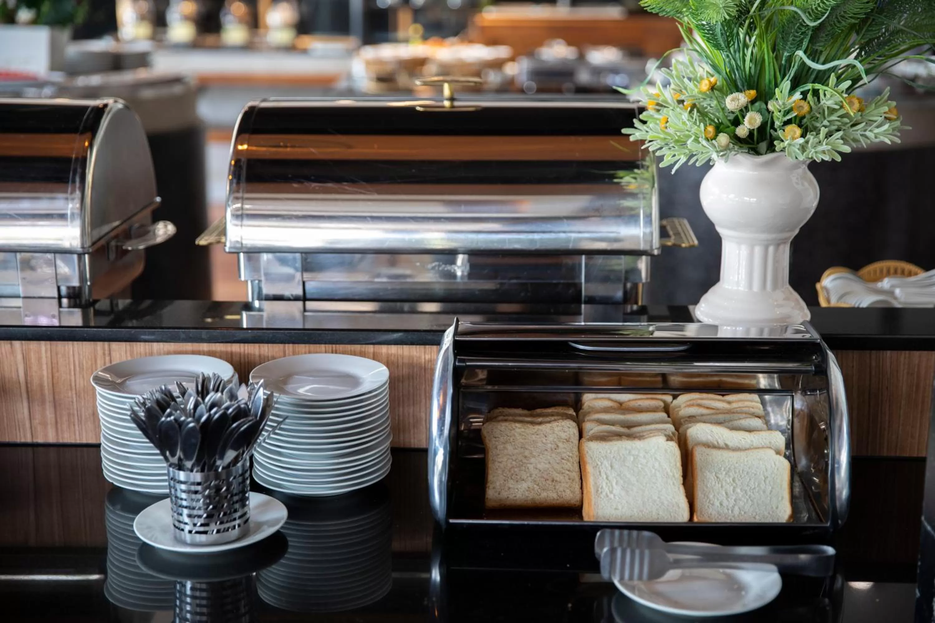 Food in The VELO'S Hotel and Pumptrack