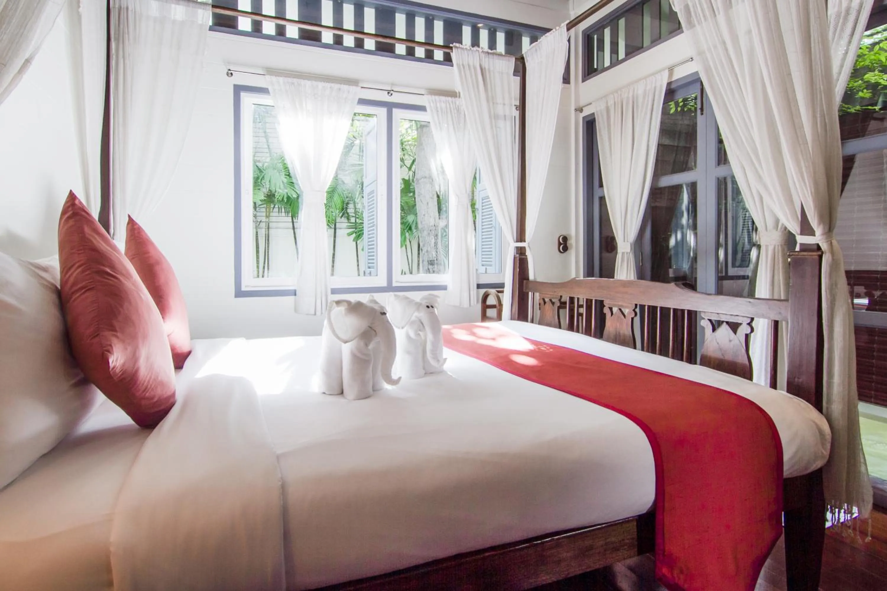 Bed in Baan Noppawong