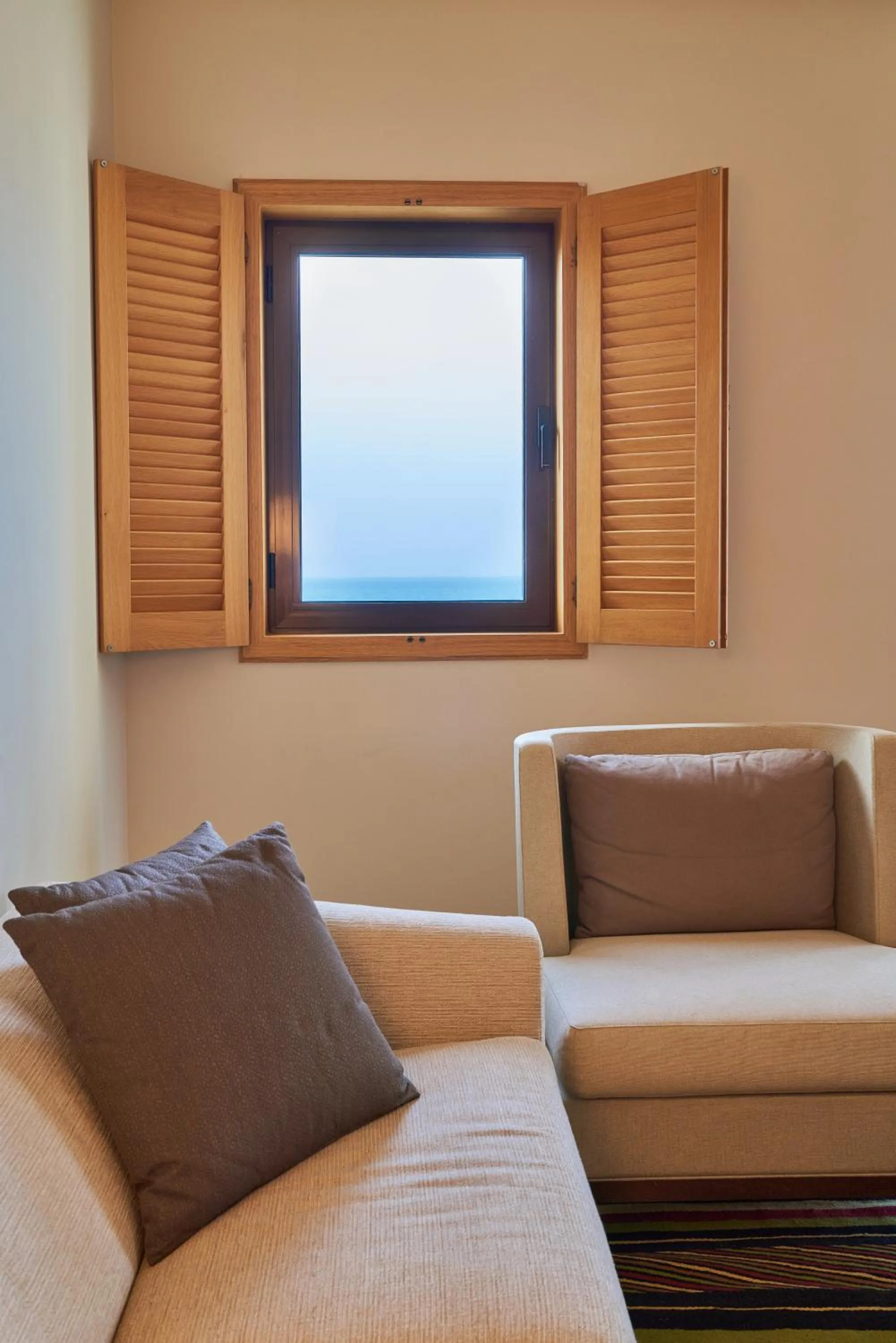 Living room in Four Seasons Hotel Tunis