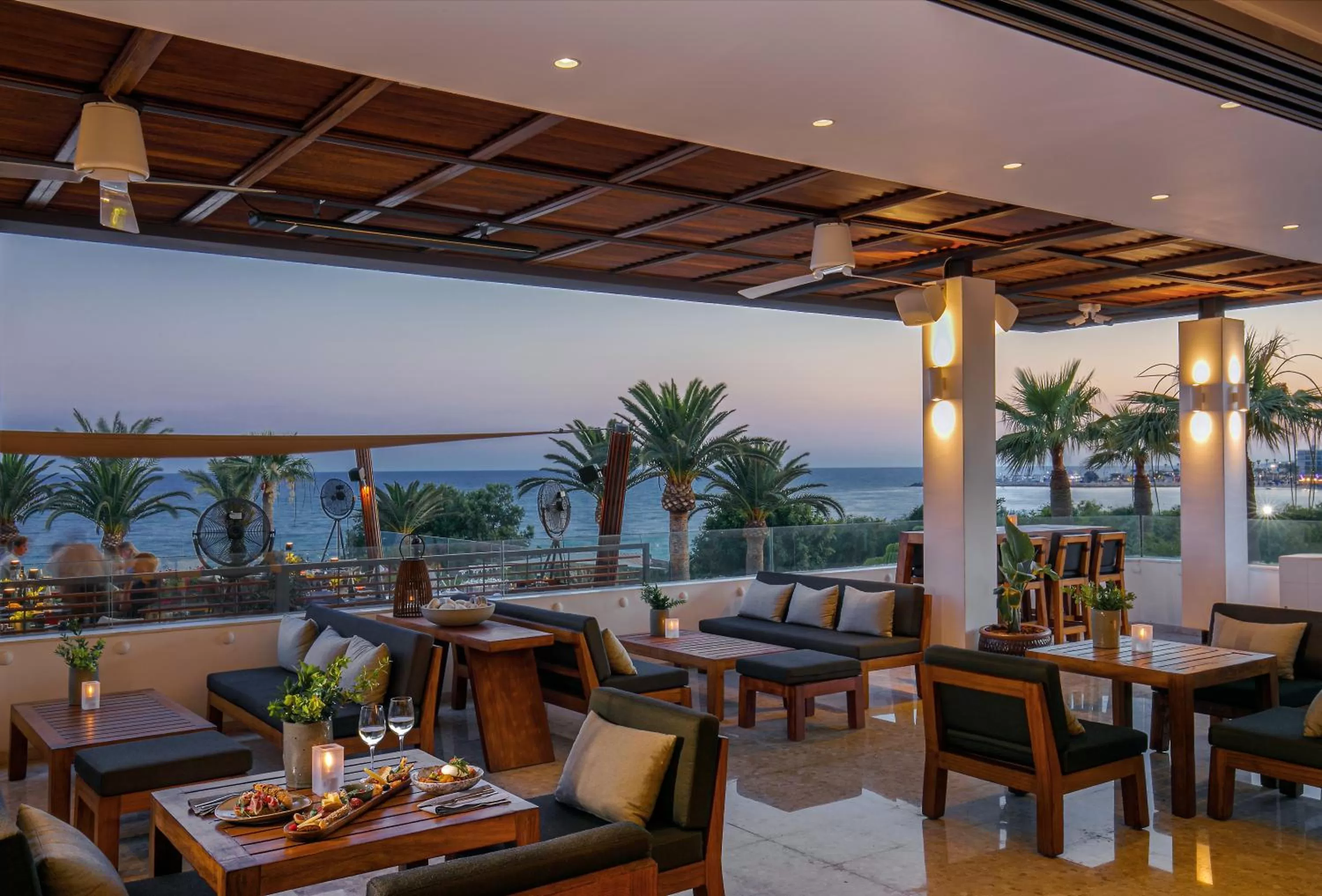 Restaurant/places to eat in Alion Beach Hotel