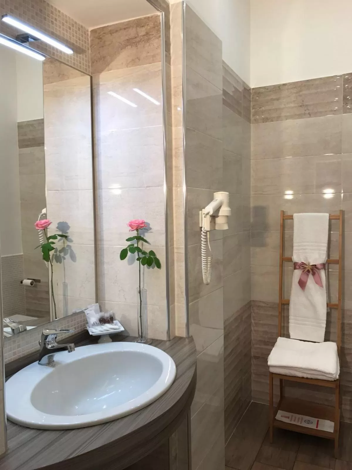 Bathroom in gia'Notte BB Salerno Centro by ElodeaGroup