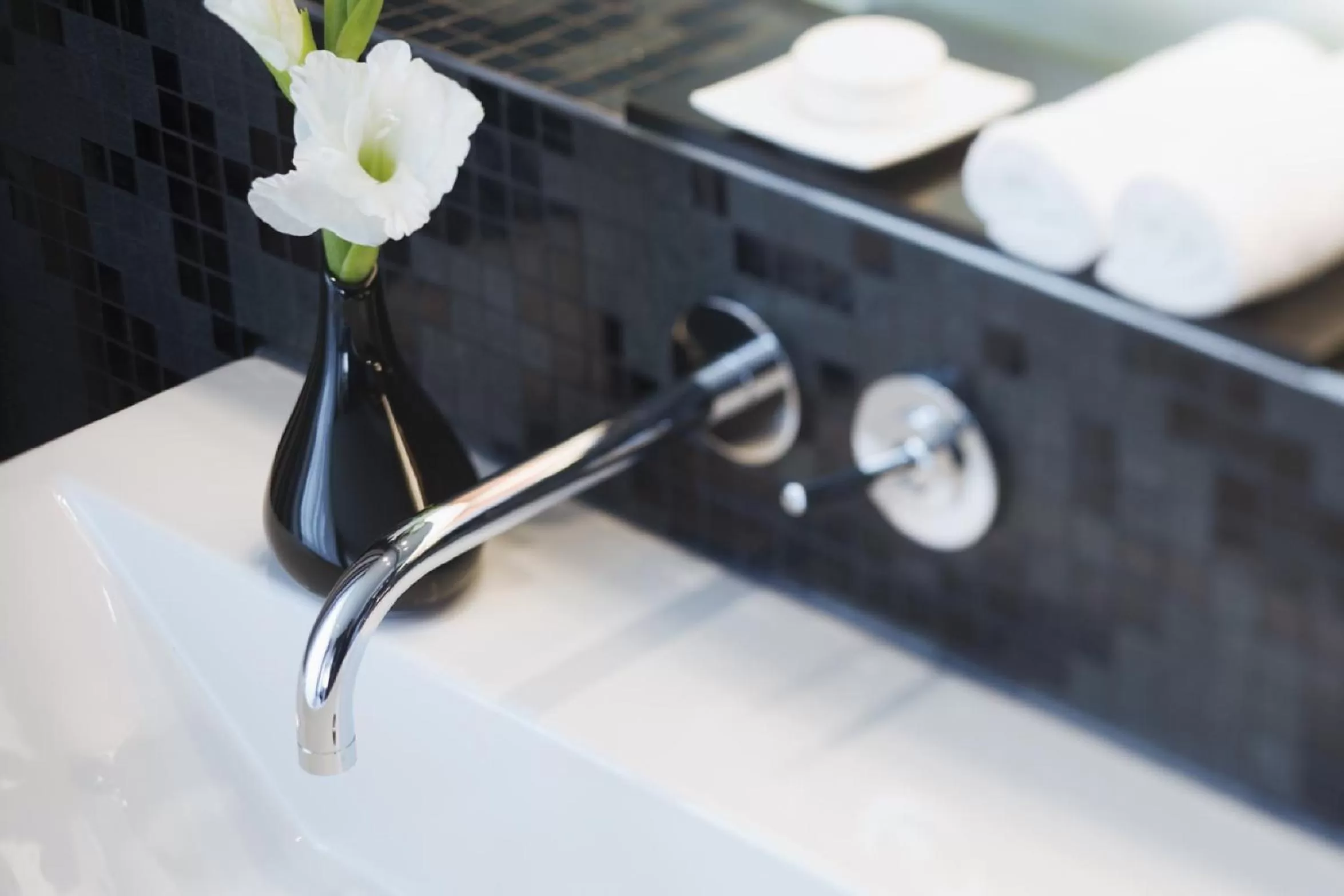 Bathroom in Mövenpick Hotel Stuttgart Airport
