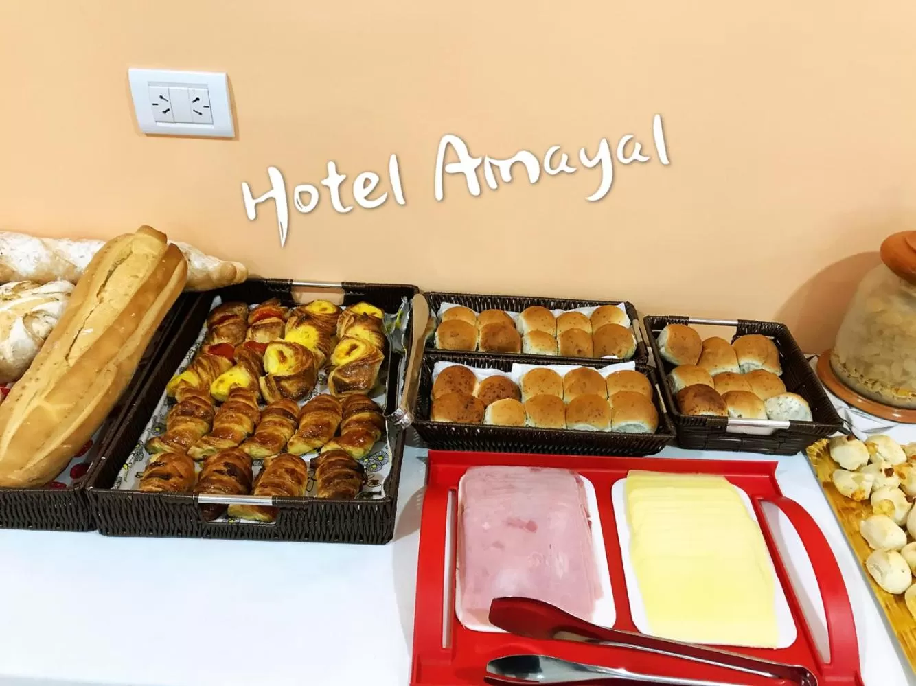 Breakfast in Hotel Amayal