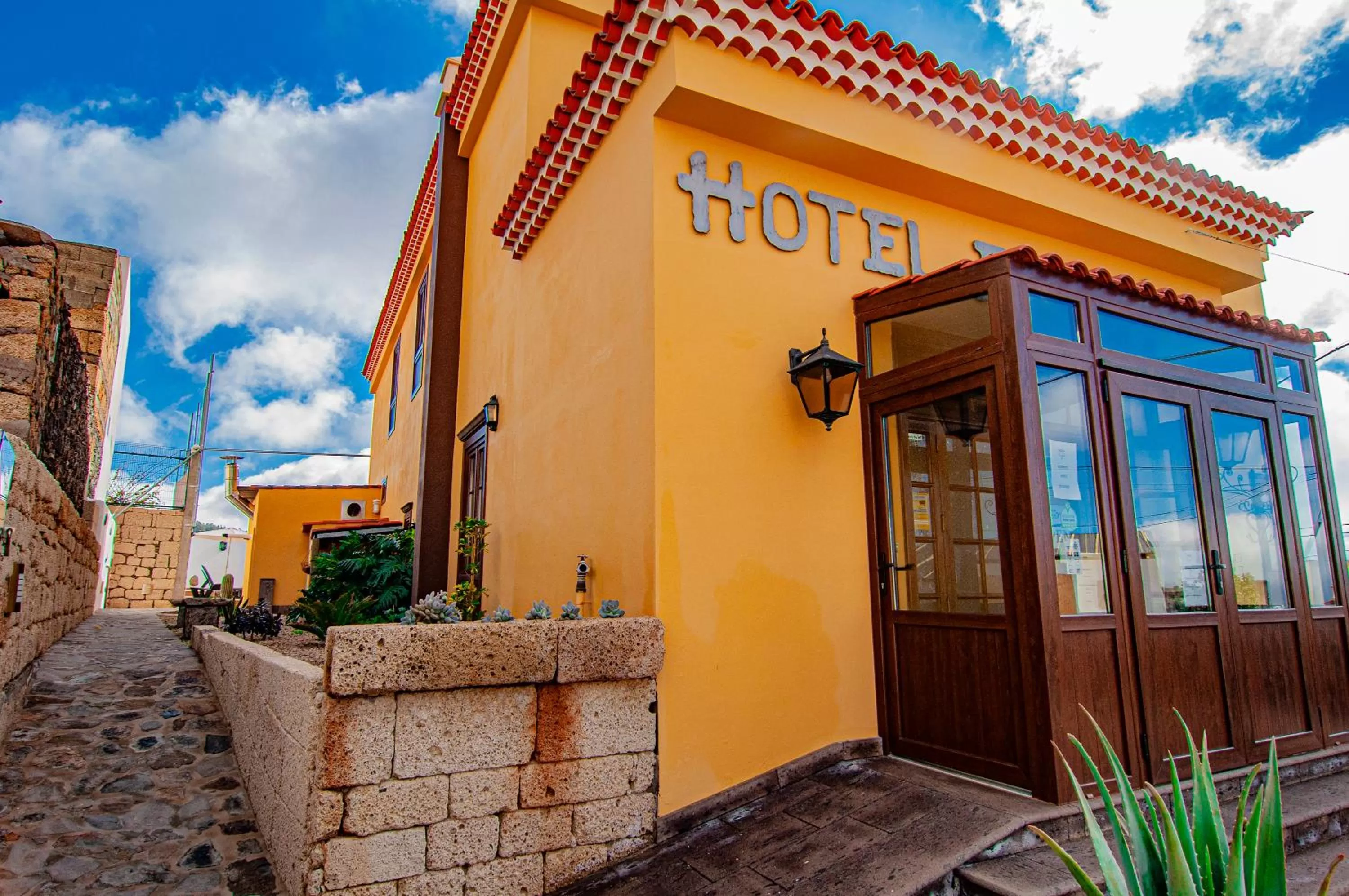 Property building in Hotel El Tejar & Spa