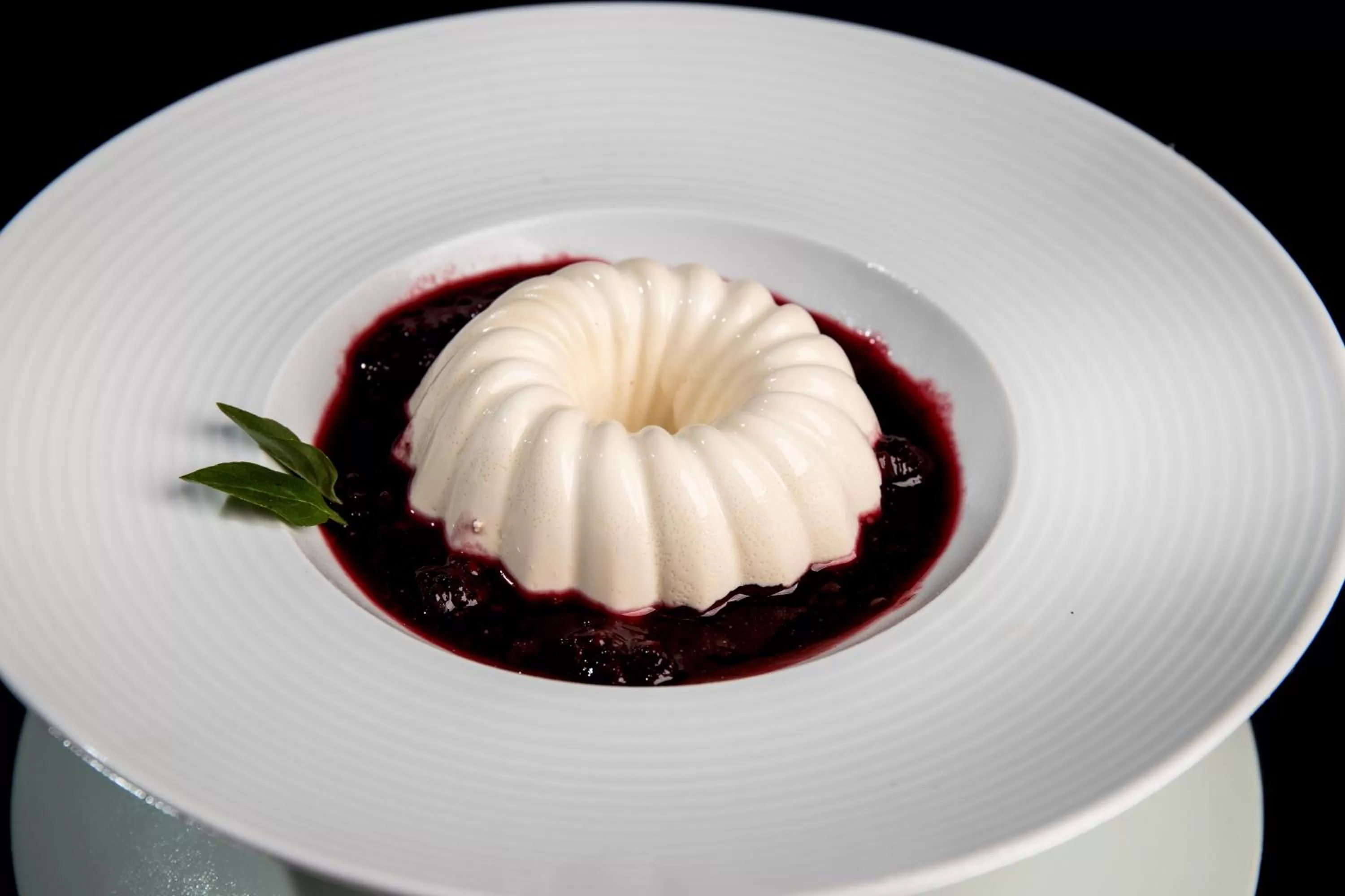 Restaurant/places to eat, Food in Kuster Hotel