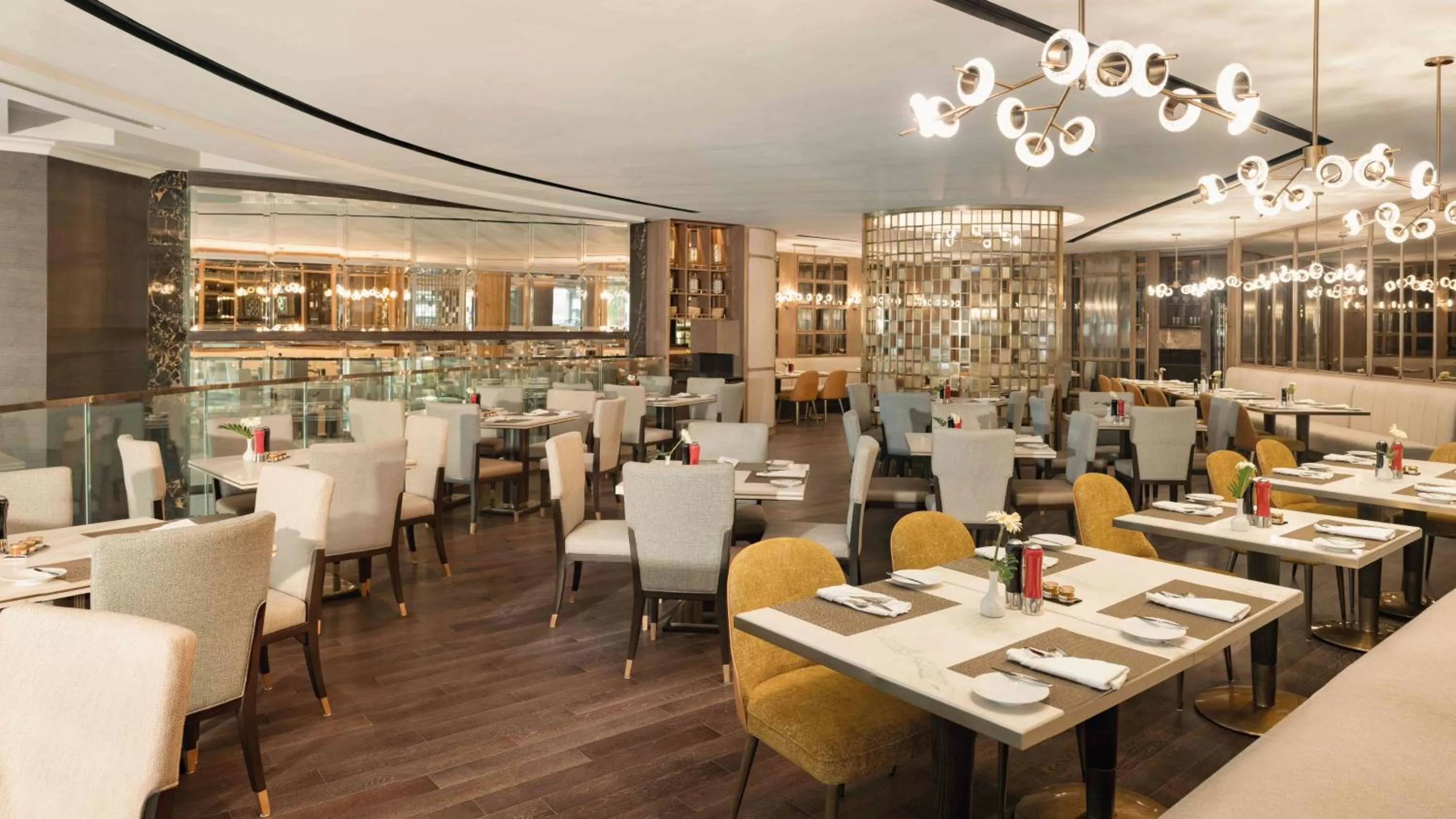 Restaurant/places to eat in InterContinental Bangkok by IHG