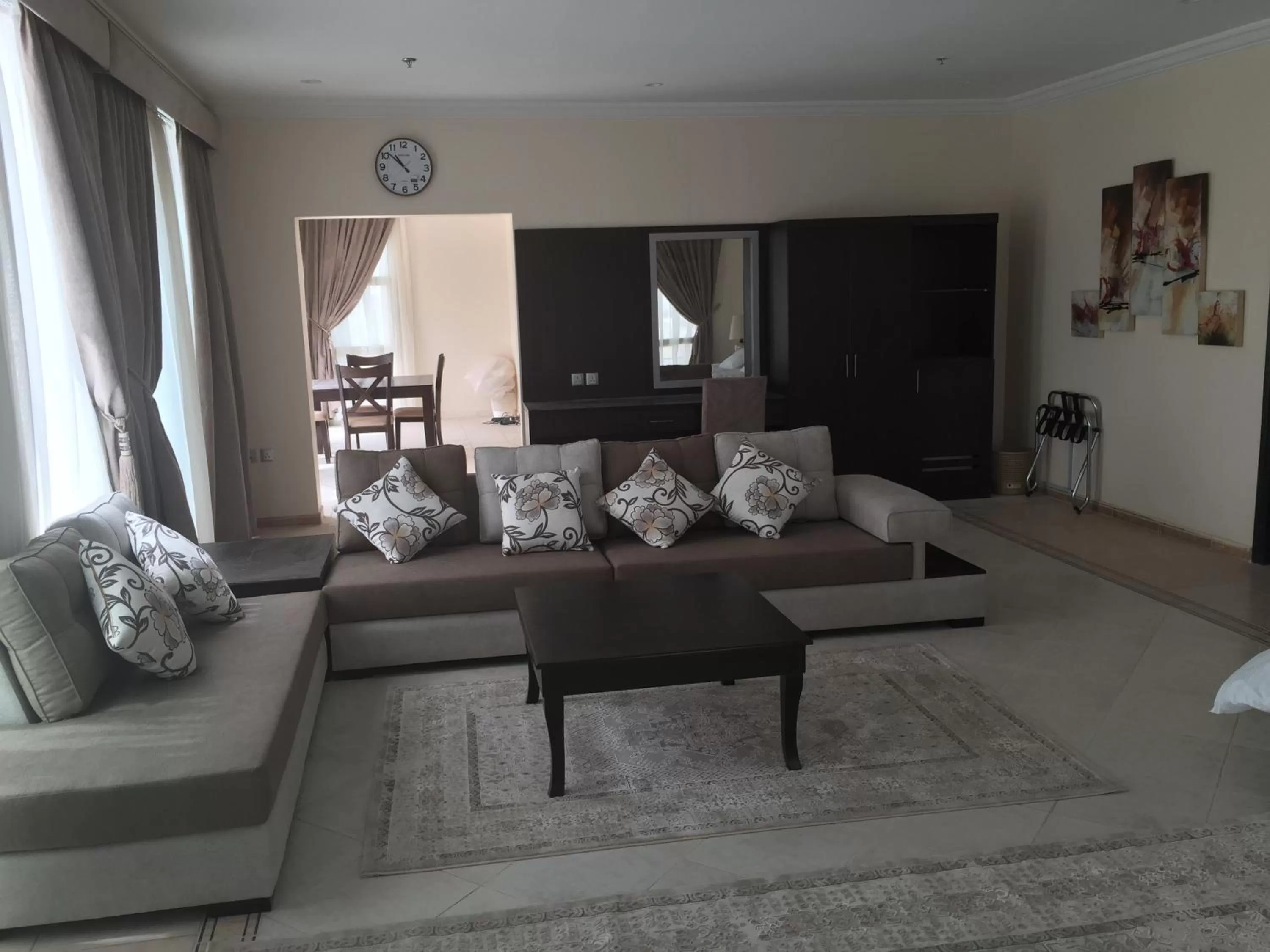 Seating Area in Alshaheen Suites